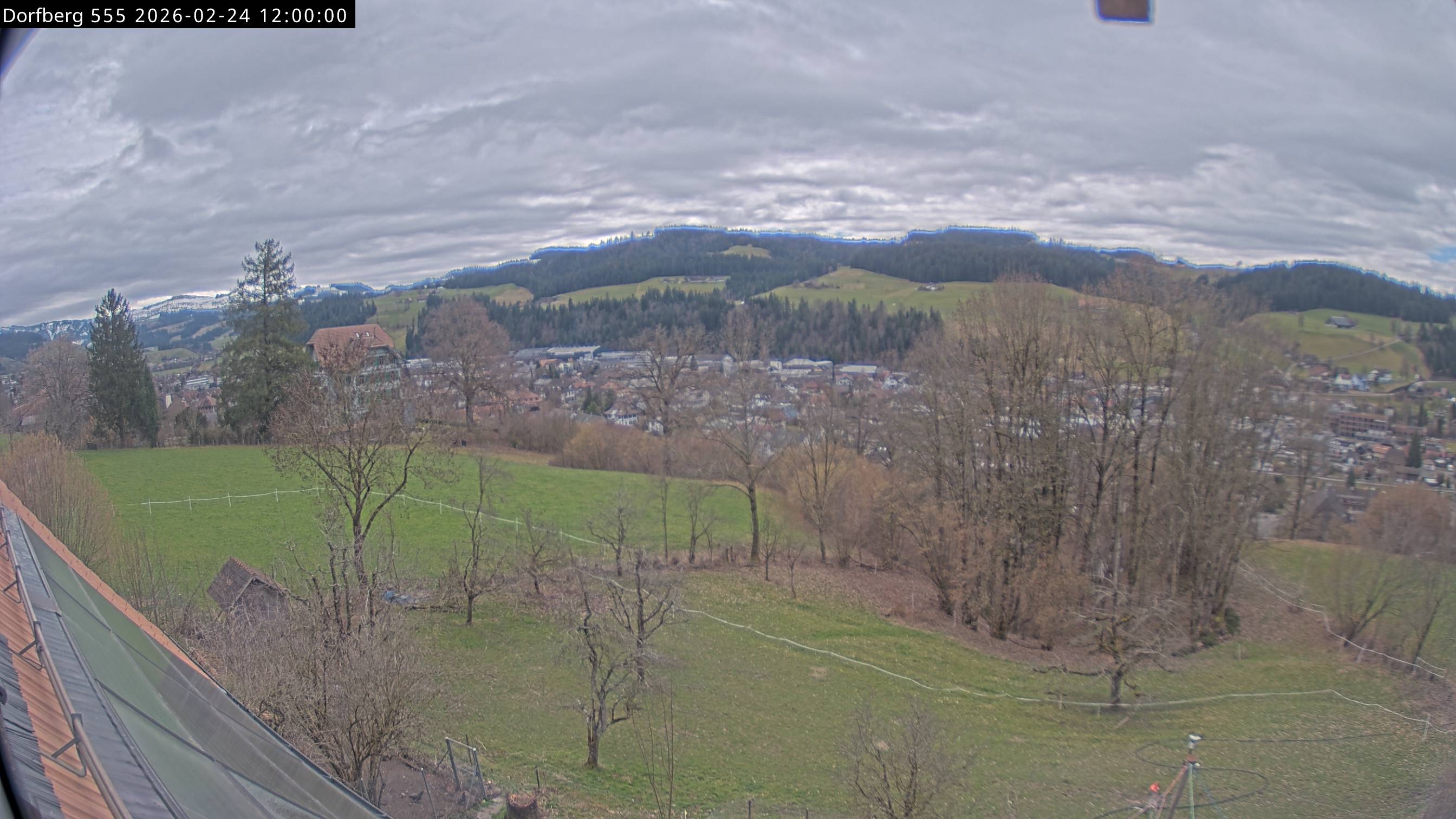 Webcam-Bild: Aussicht vom Dorfberg in Langnau 20260224-120000