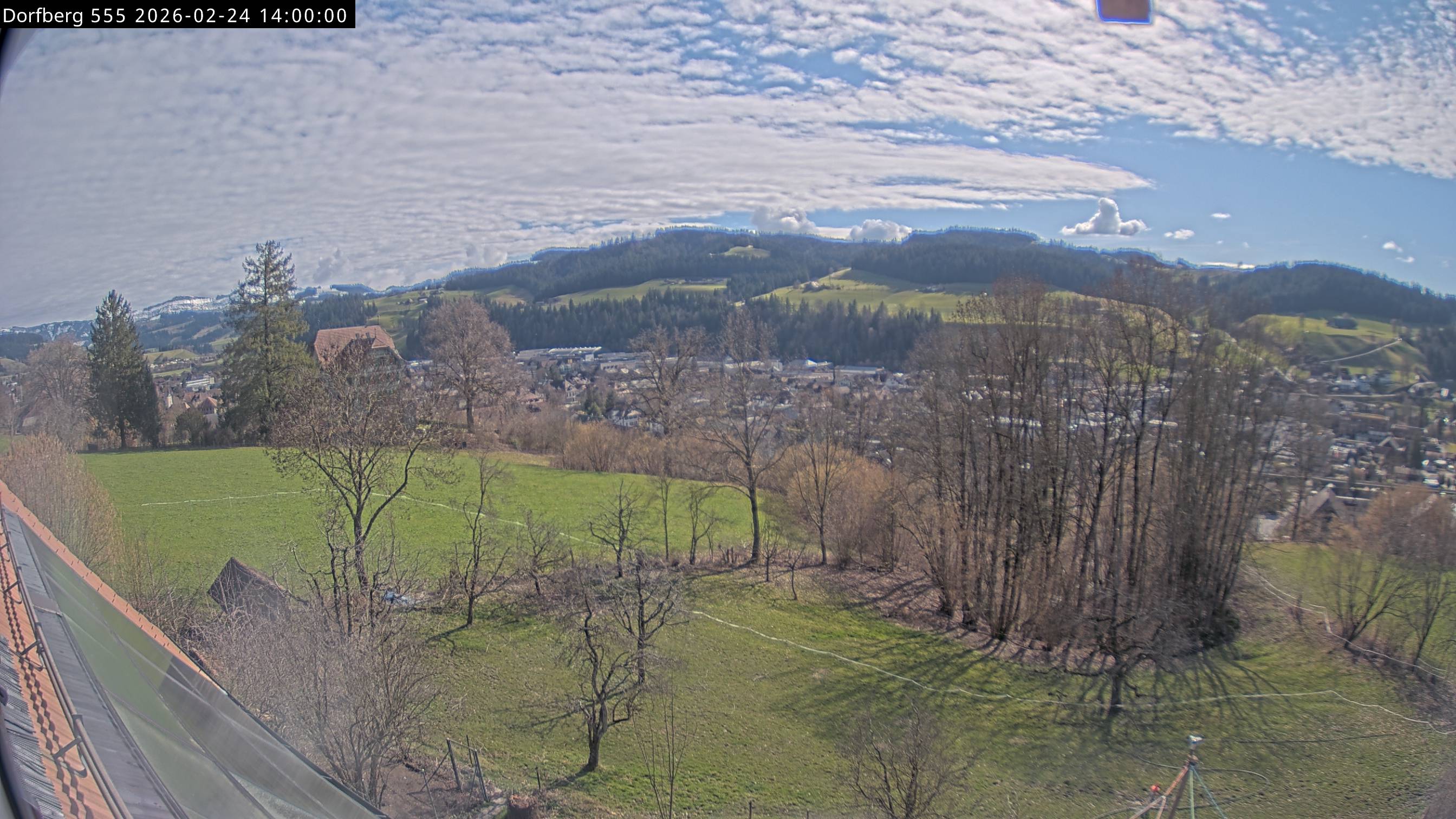 Webcam-Bild: Aussicht vom Dorfberg in Langnau 20260224-140000