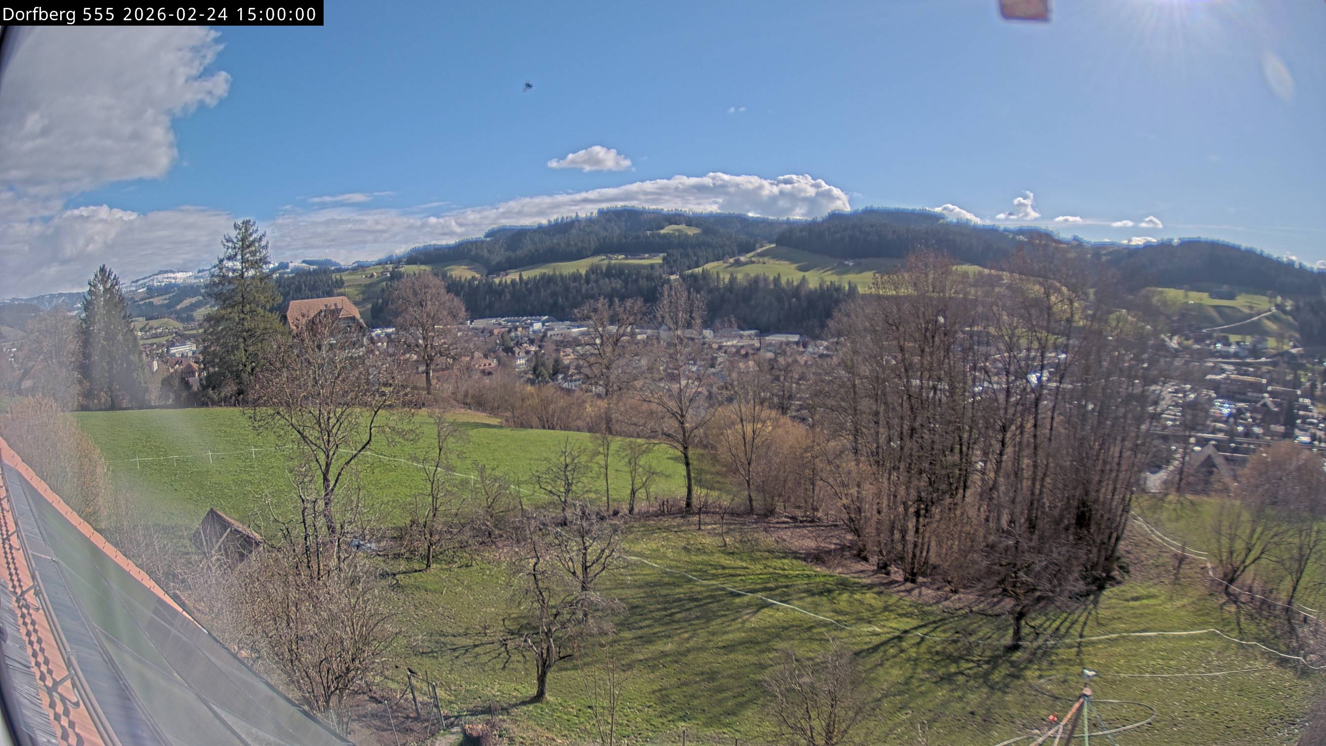 Webcam-Bild: Aussicht vom Dorfberg in Langnau 20260224-150000