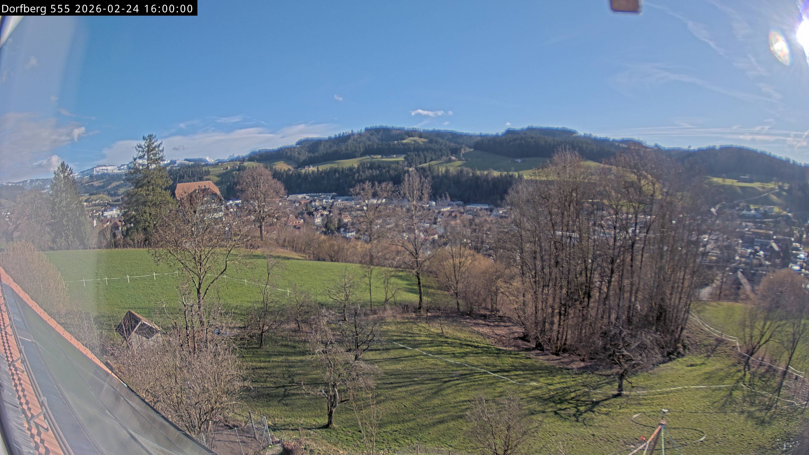 Webcam-Bild: Aussicht vom Dorfberg in Langnau 20260224-160000