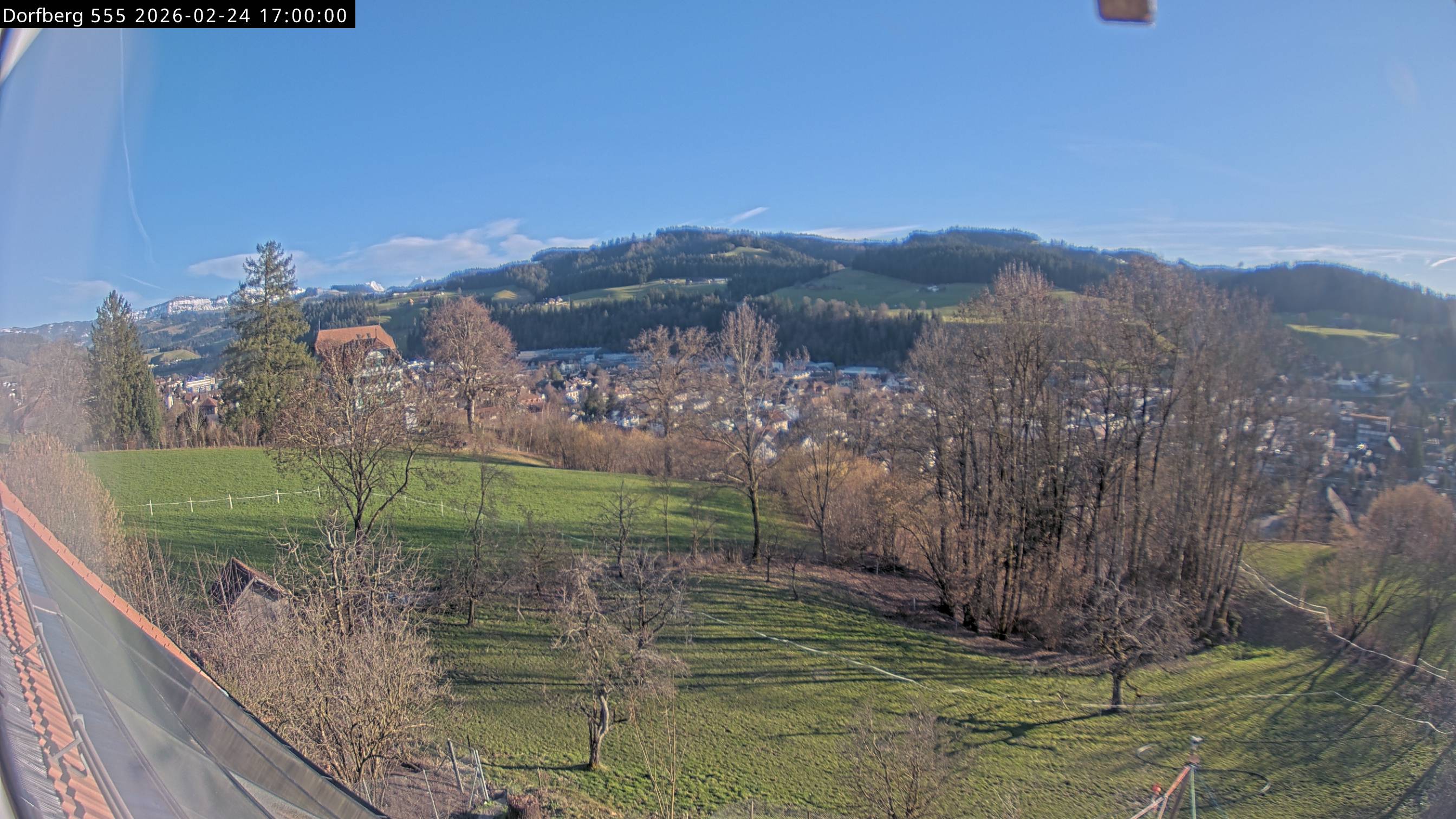 Webcam-Bild: Aussicht vom Dorfberg in Langnau 20260224-170000