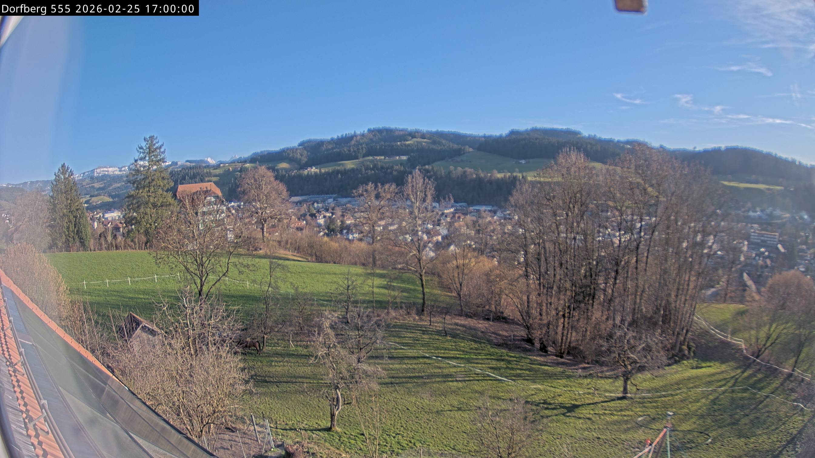Webcam-Bild: Aussicht vom Dorfberg in Langnau 20260225-170000