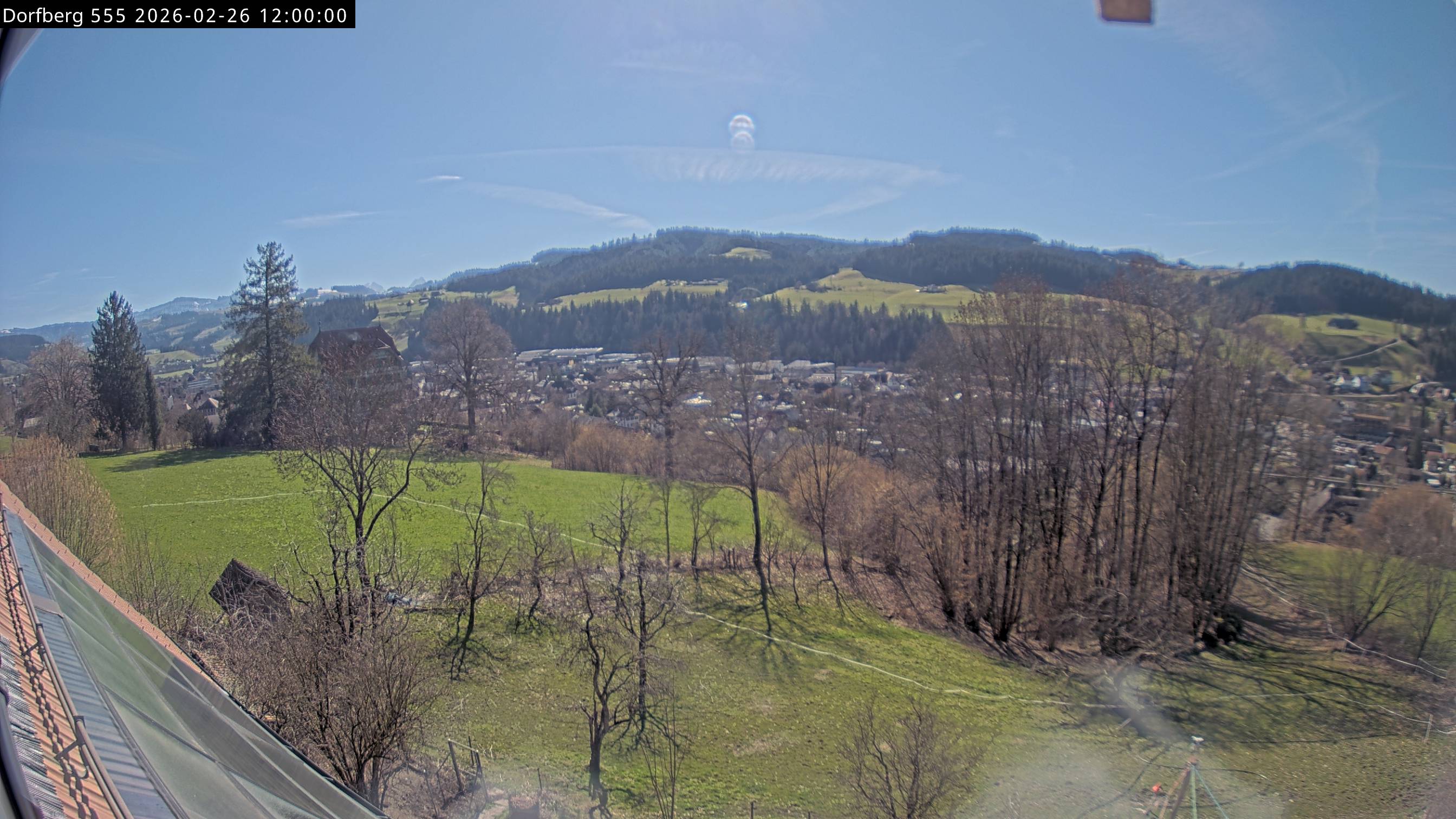 Webcam-Bild: Aussicht vom Dorfberg in Langnau 20260226-120000