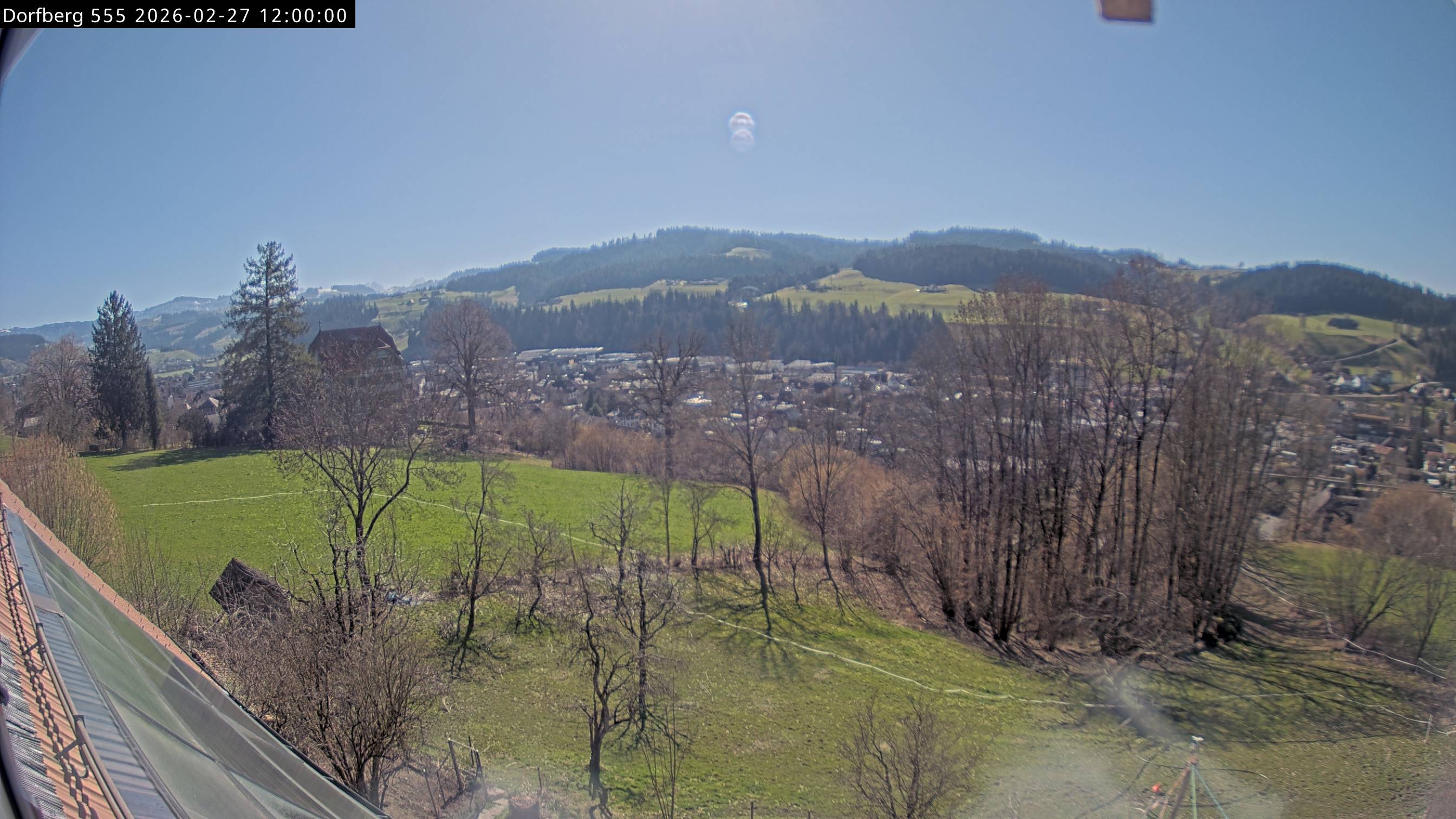 Webcam-Bild: Aussicht vom Dorfberg in Langnau 20260227-120000