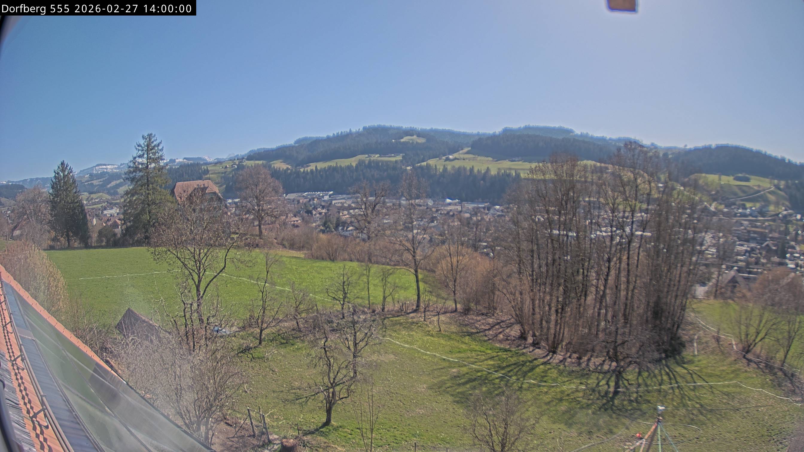 Webcam-Bild: Aussicht vom Dorfberg in Langnau 20260227-140000