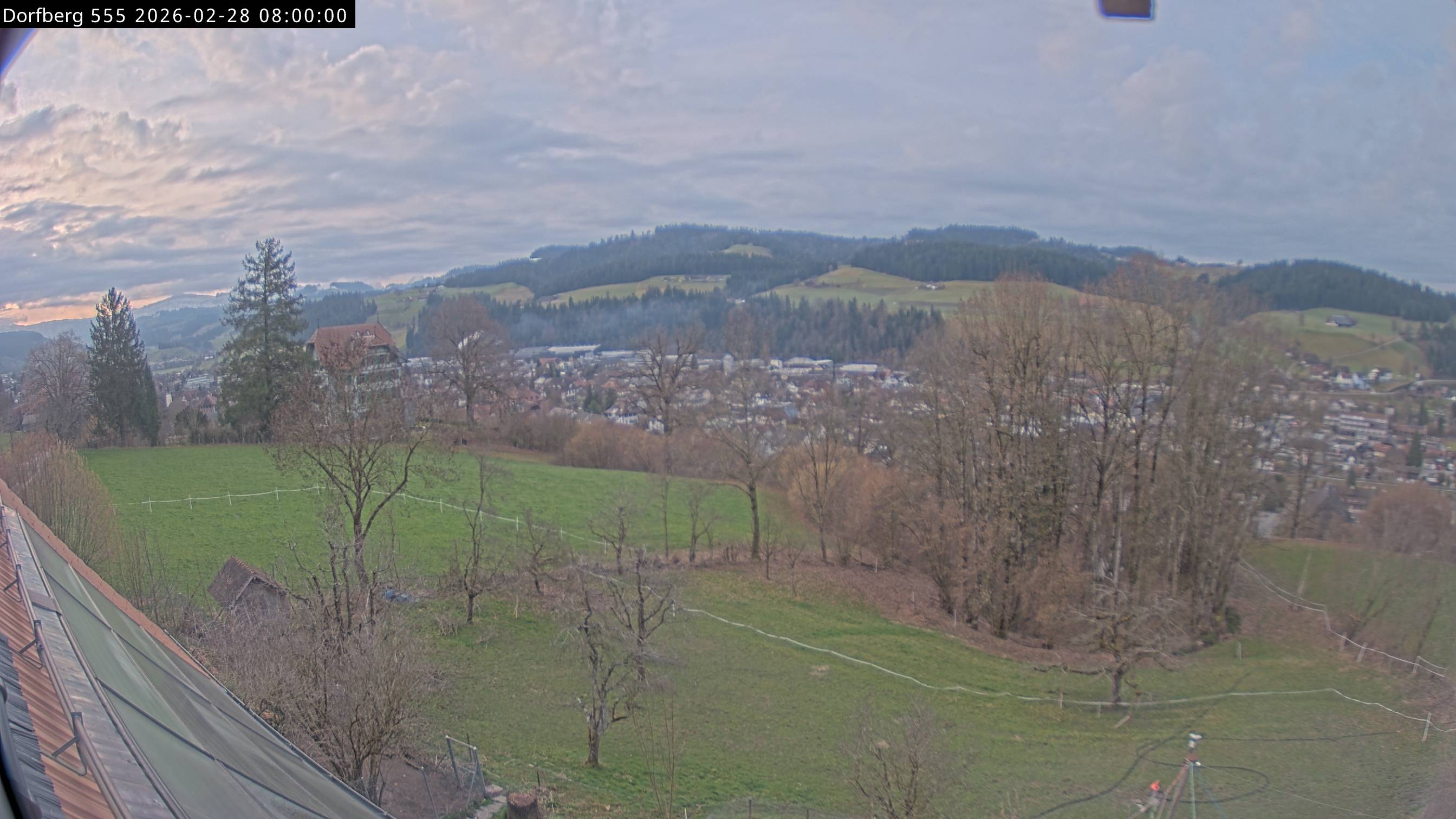 Webcam-Bild: Aussicht vom Dorfberg in Langnau 20260228-080000