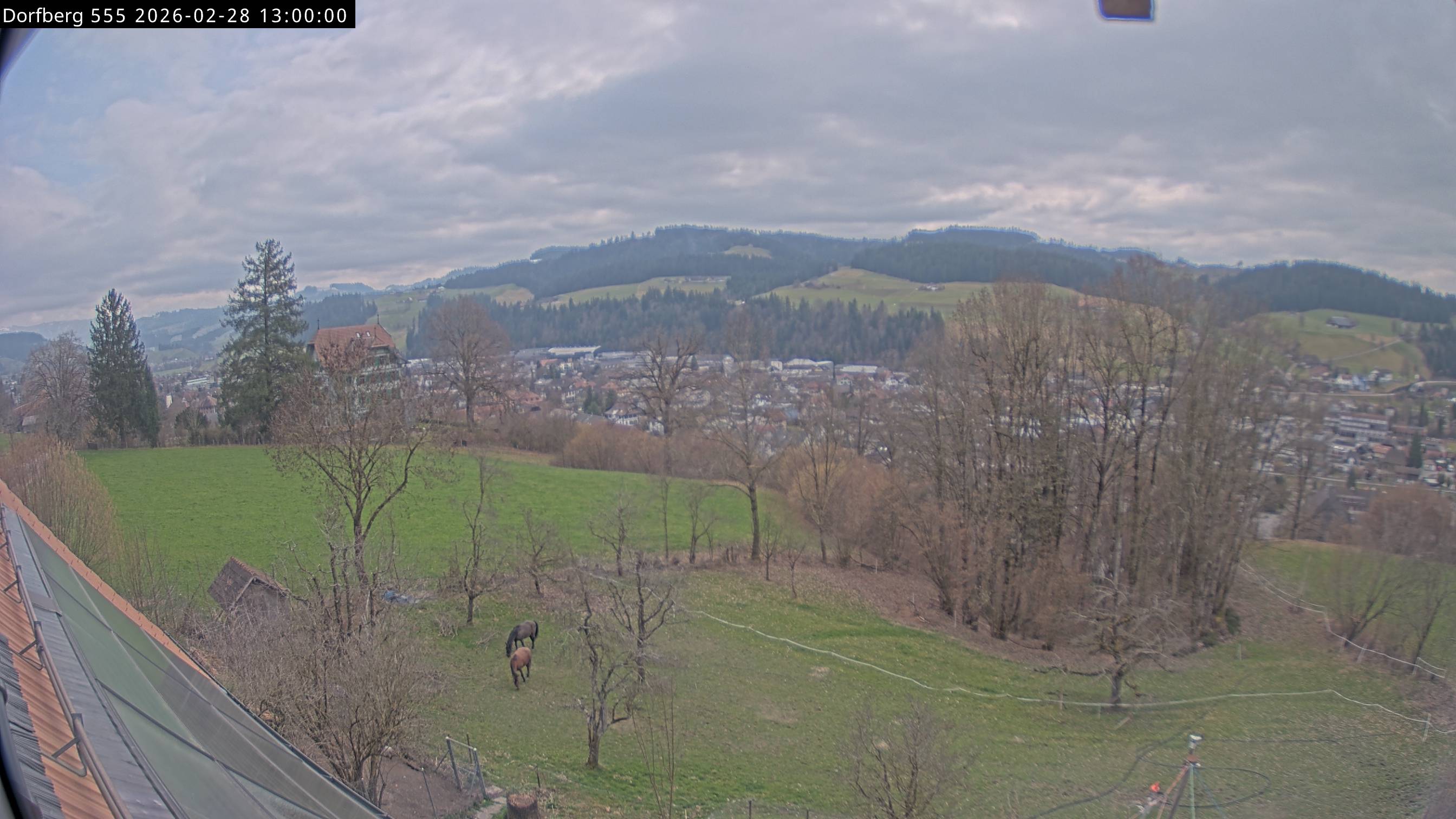 Webcam-Bild: Aussicht vom Dorfberg in Langnau 20260228-130000