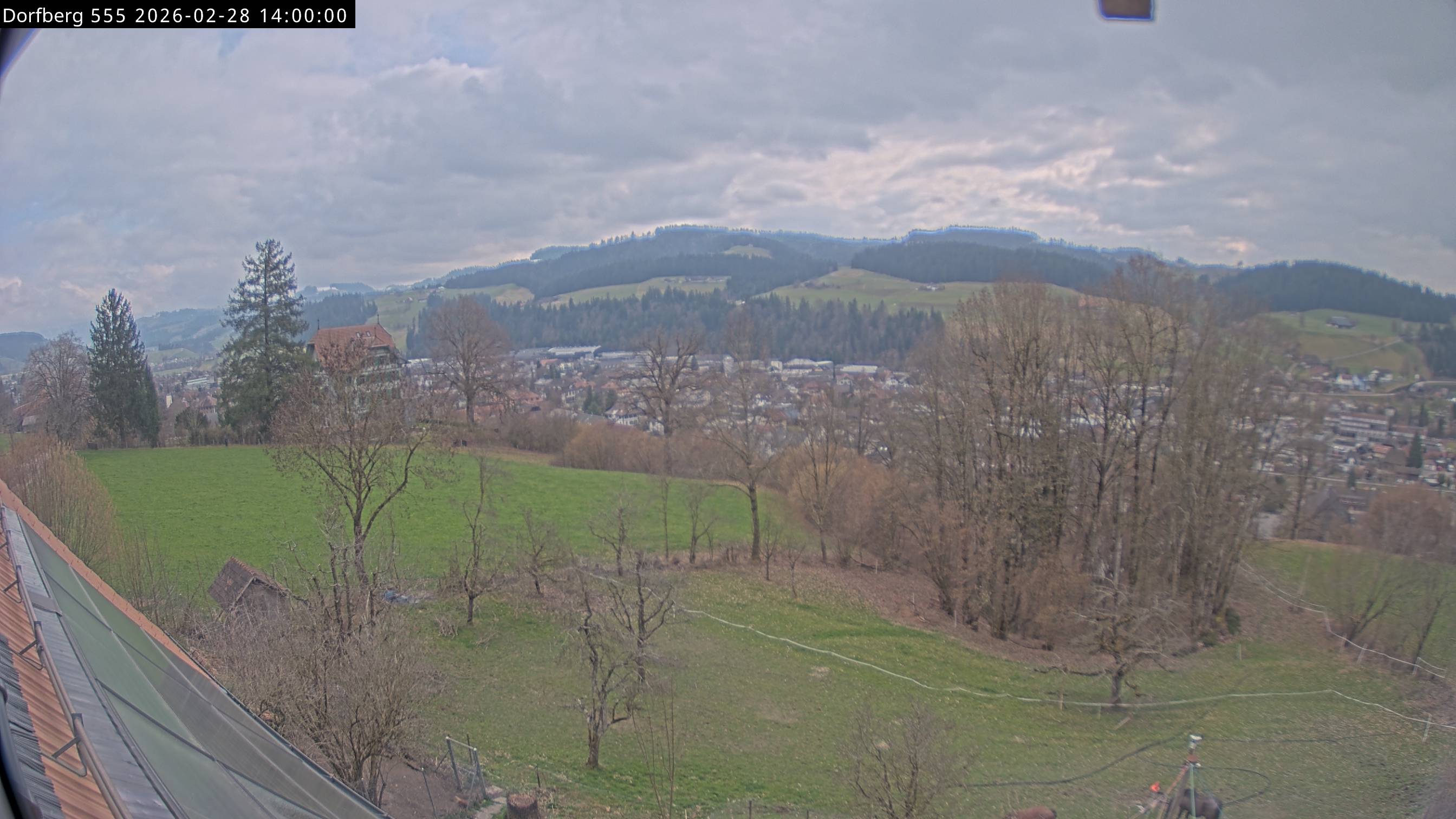 Webcam-Bild: Aussicht vom Dorfberg in Langnau 20260228-140000