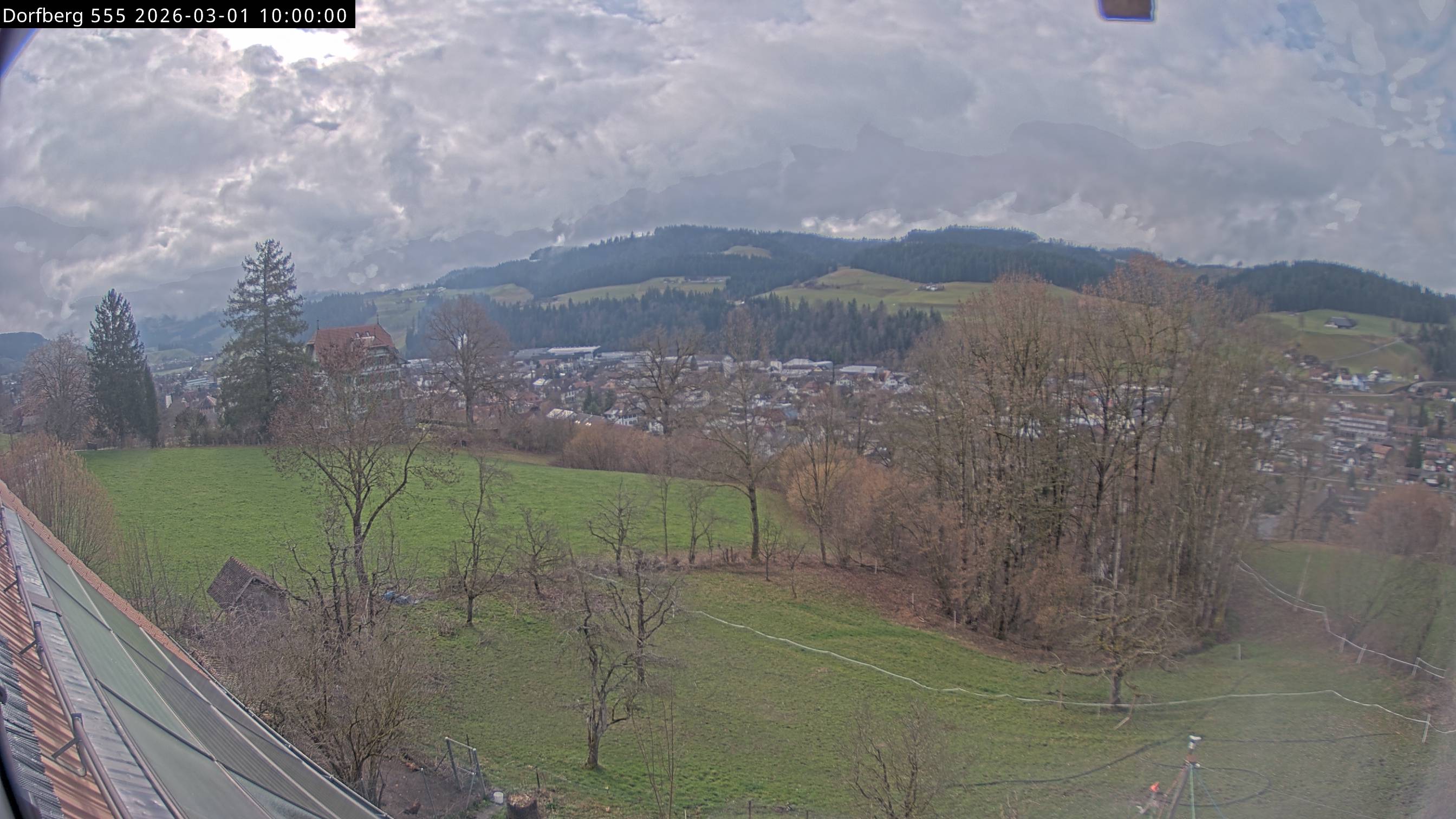 Webcam-Bild: Aussicht vom Dorfberg in Langnau 20260301-100000