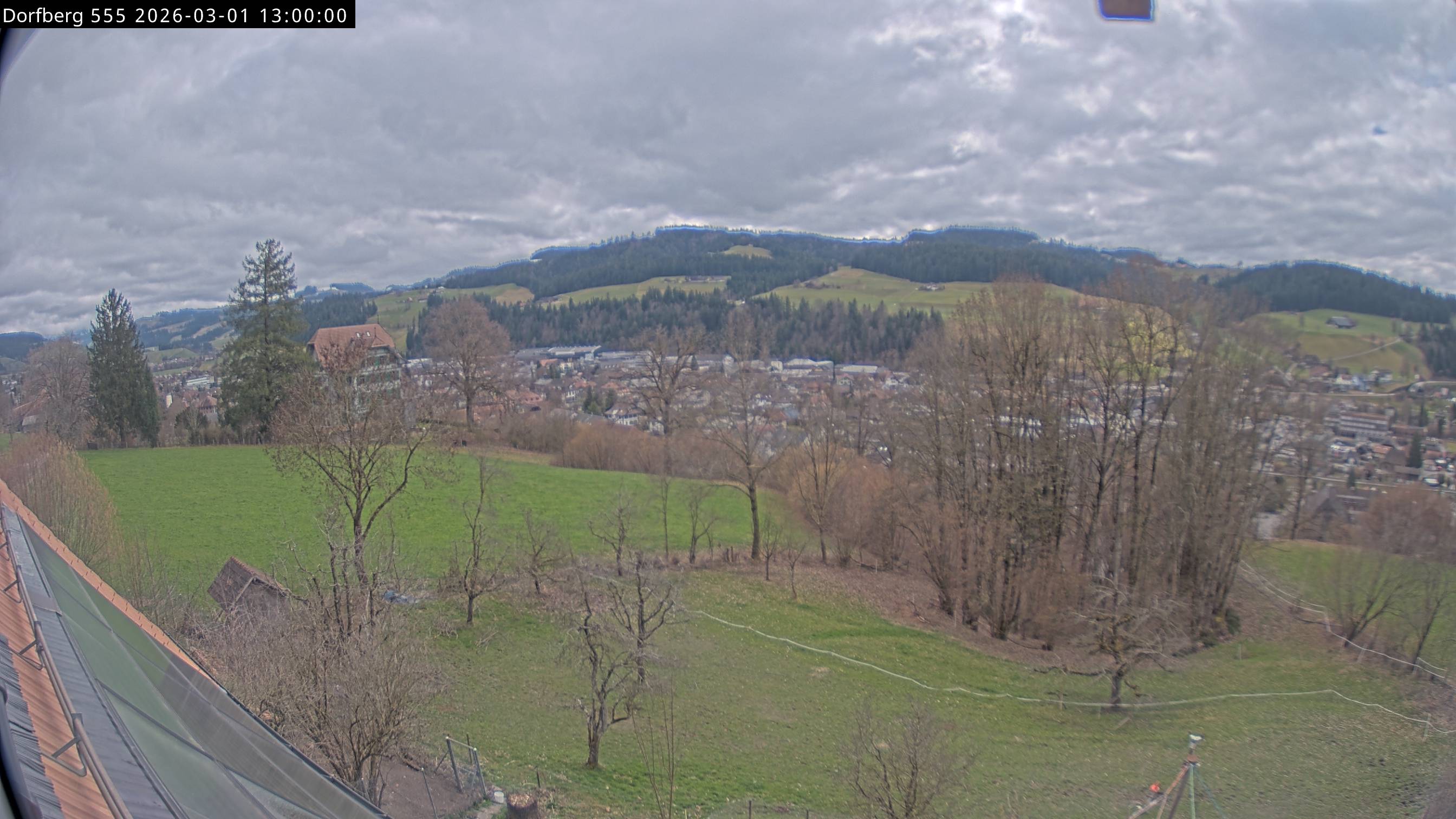 Webcam-Bild: Aussicht vom Dorfberg in Langnau 20260301-130000