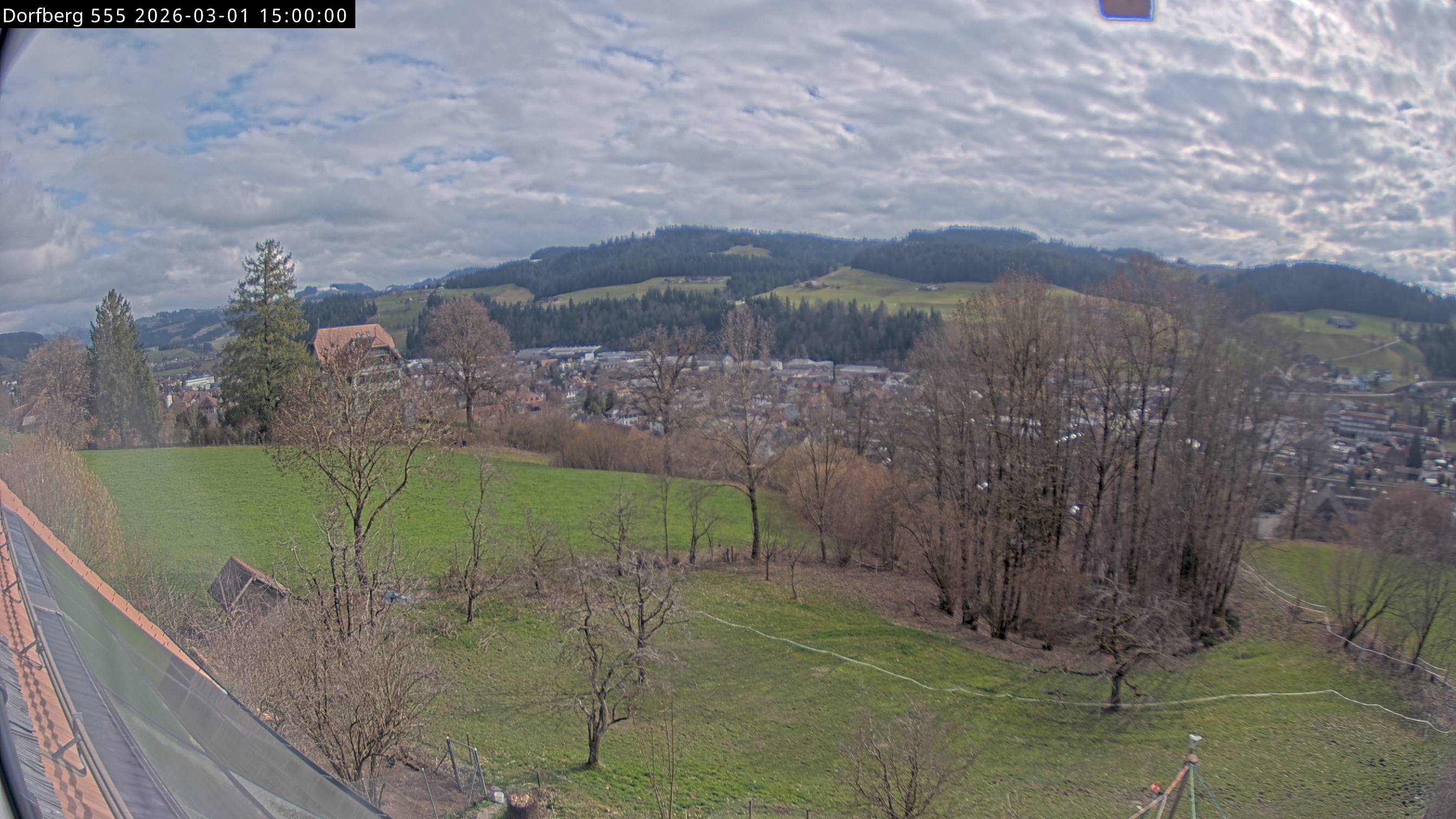 Webcam-Bild: Aussicht vom Dorfberg in Langnau 20260301-150000