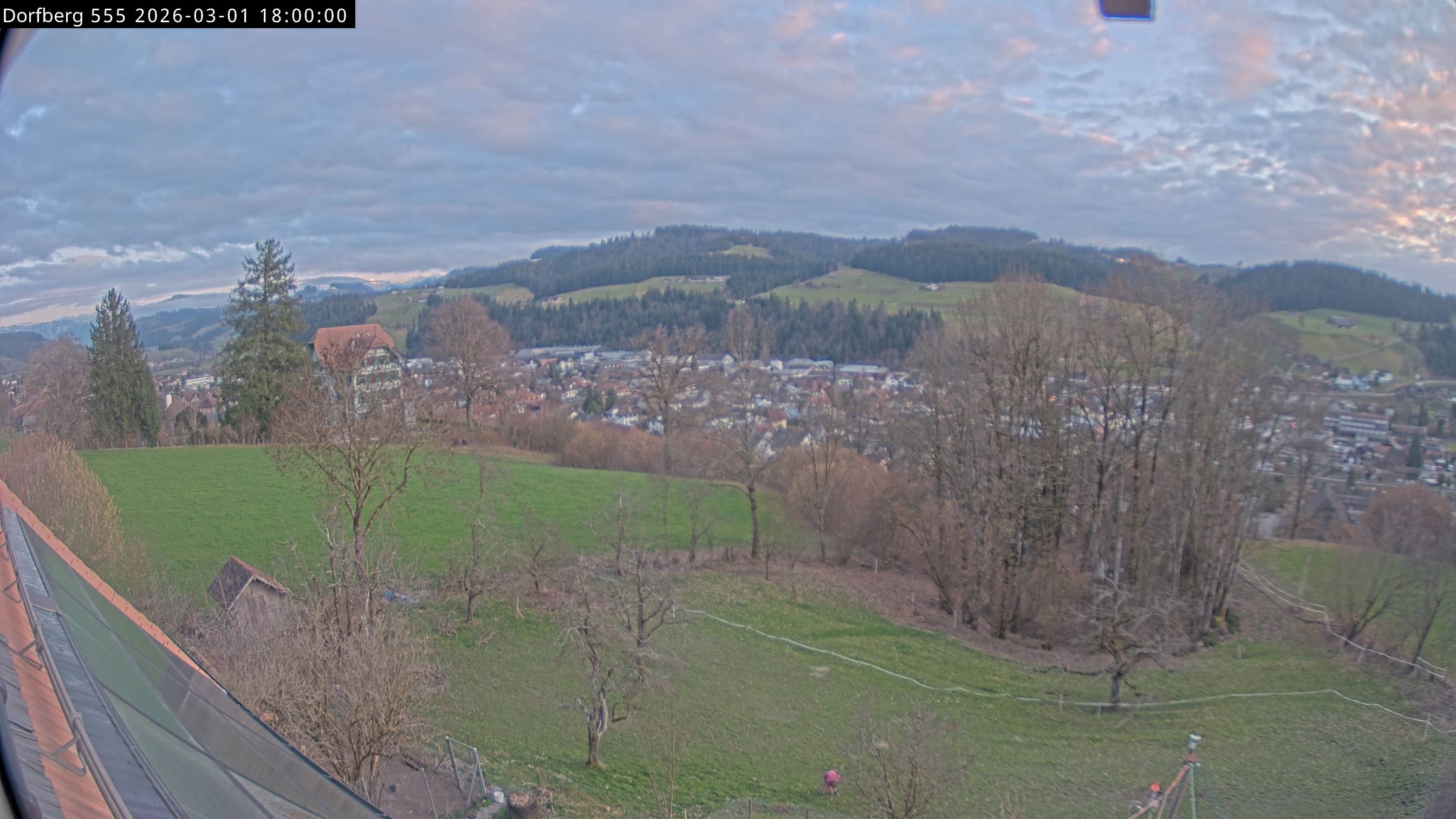 Webcam-Bild: Aussicht vom Dorfberg in Langnau 20260301-180000