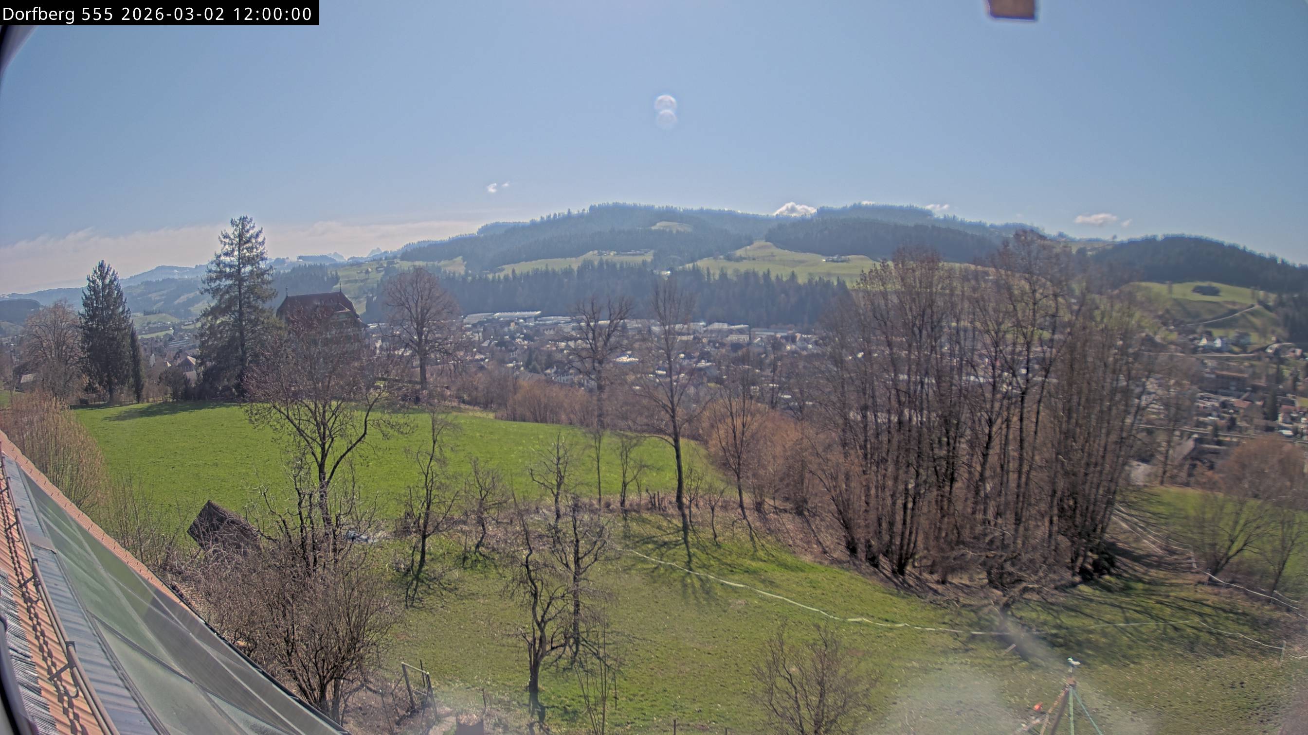 Webcam-Bild: Aussicht vom Dorfberg in Langnau 20260302-120000