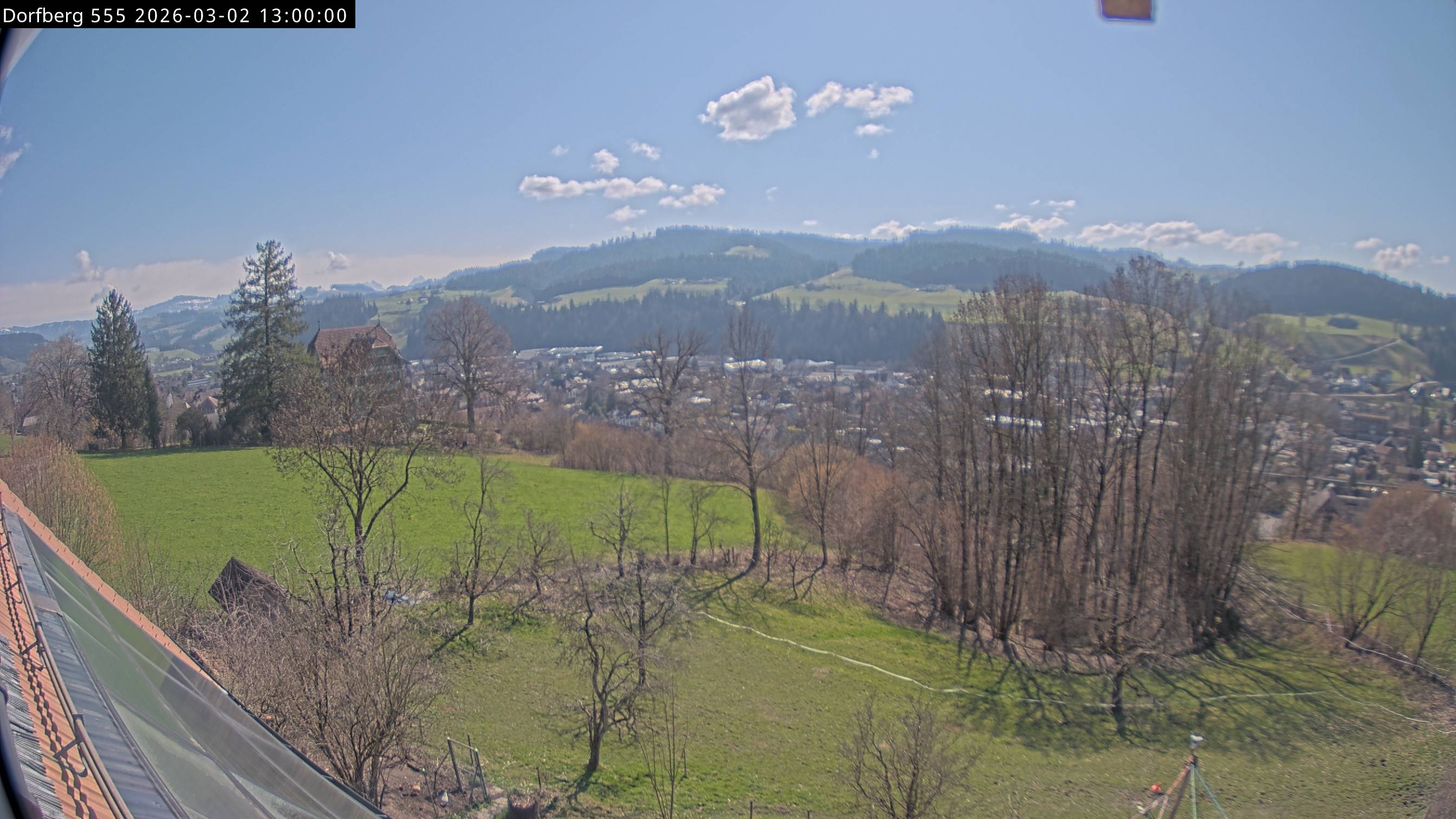 Webcam-Bild: Aussicht vom Dorfberg in Langnau 20260302-130000