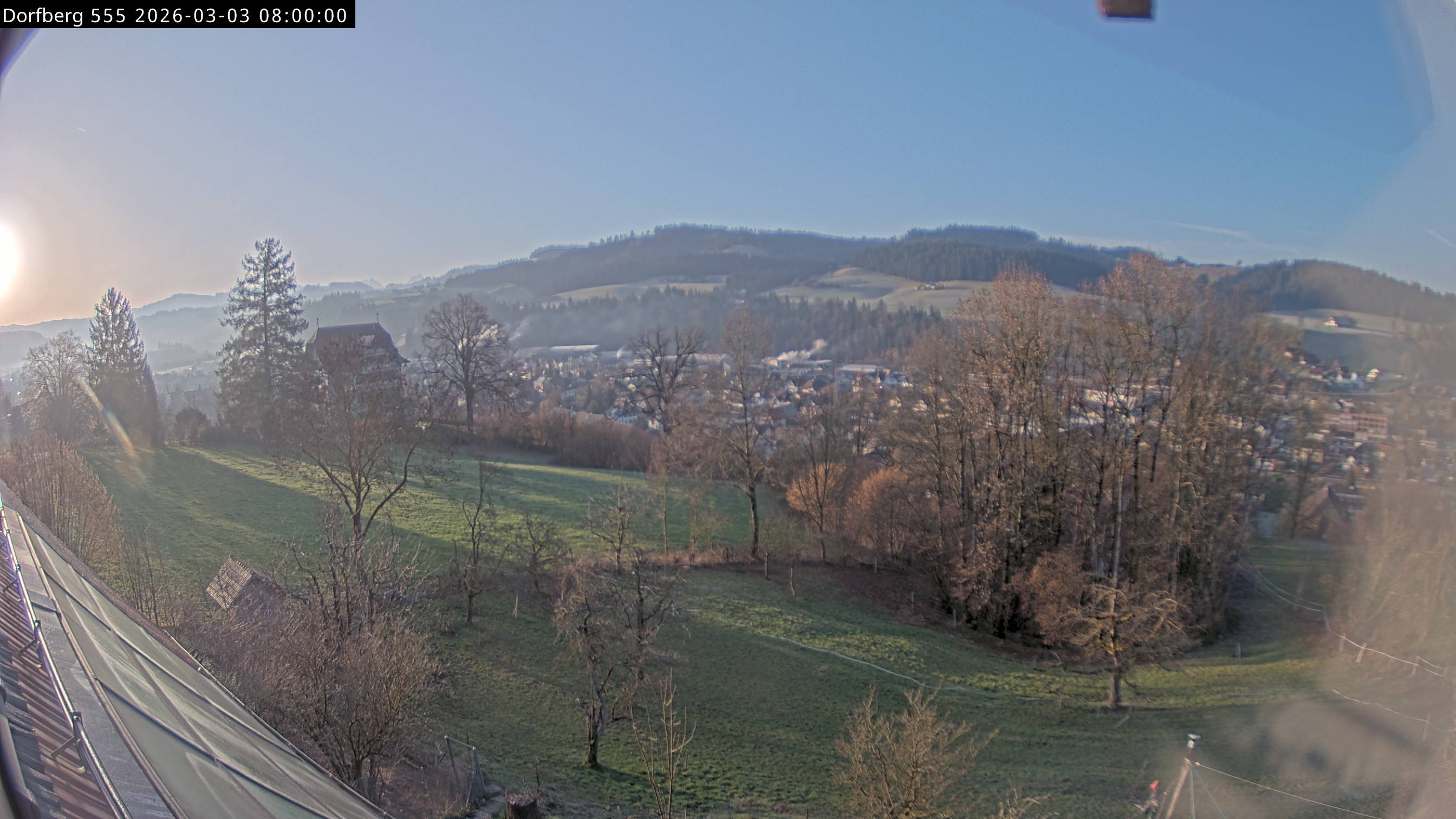Webcam-Bild: Aussicht vom Dorfberg in Langnau 20260303-080000