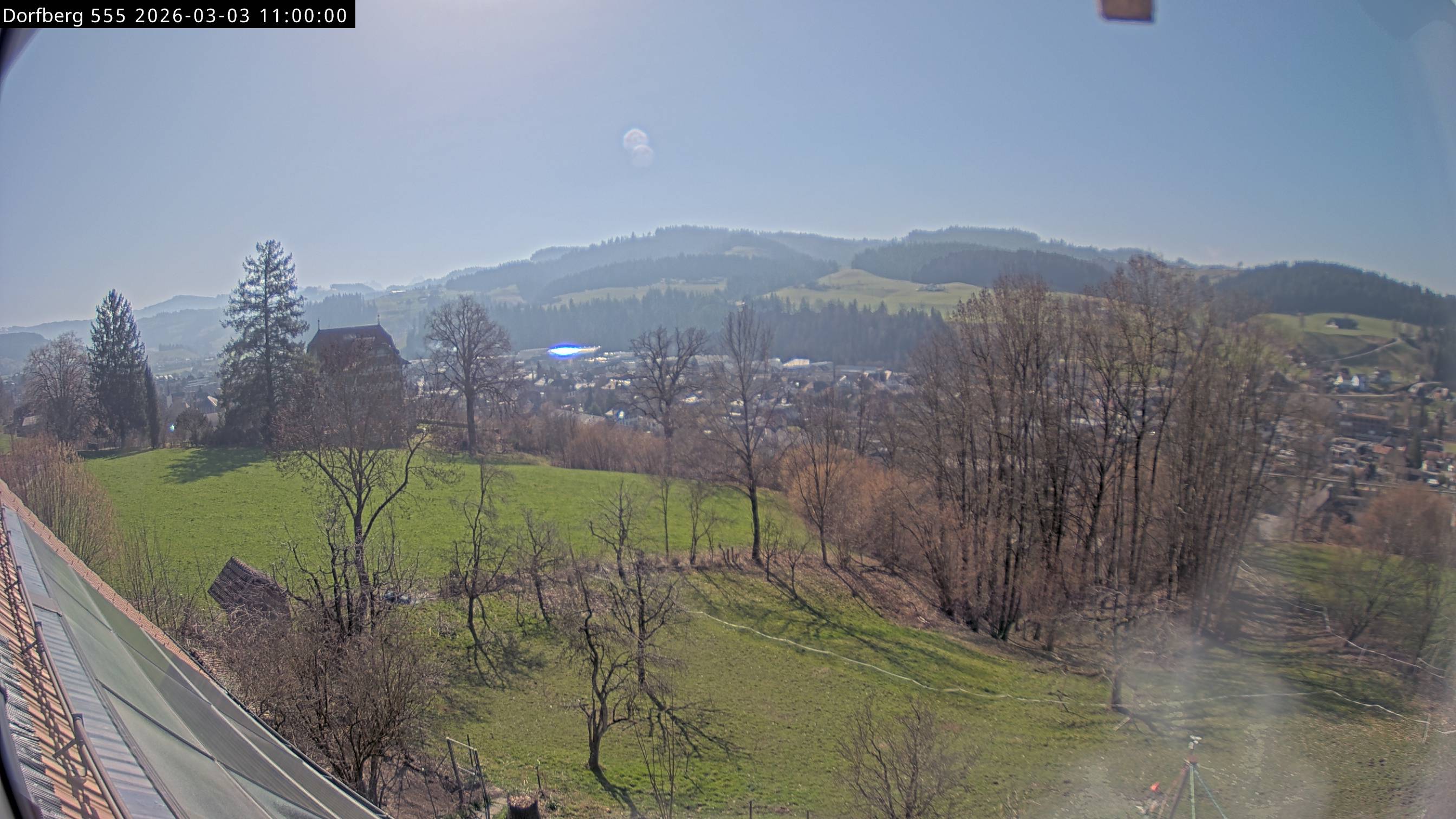 Webcam-Bild: Aussicht vom Dorfberg in Langnau 20260303-110000