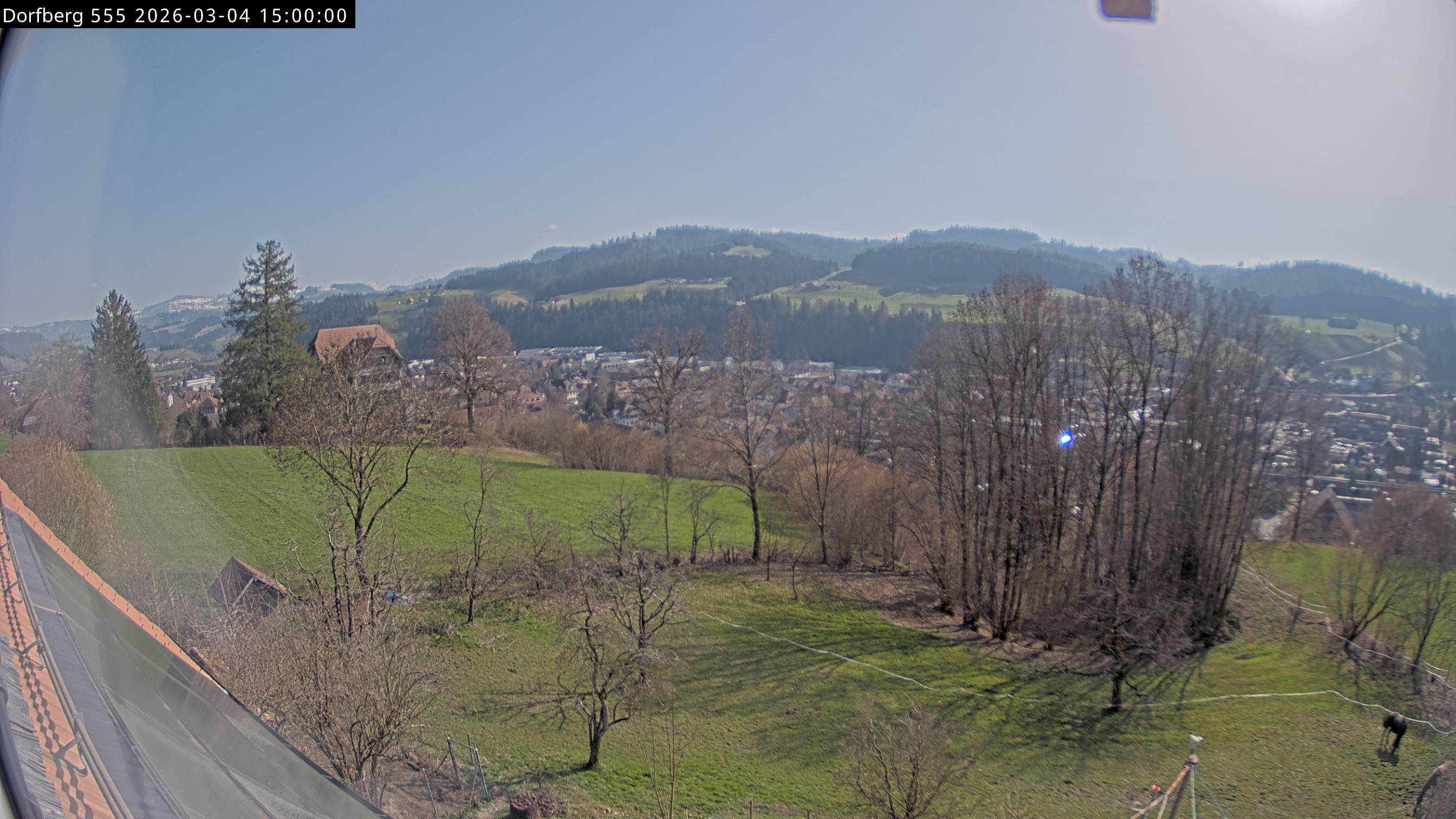 Webcam-Bild: Aussicht vom Dorfberg in Langnau 20260304-150000
