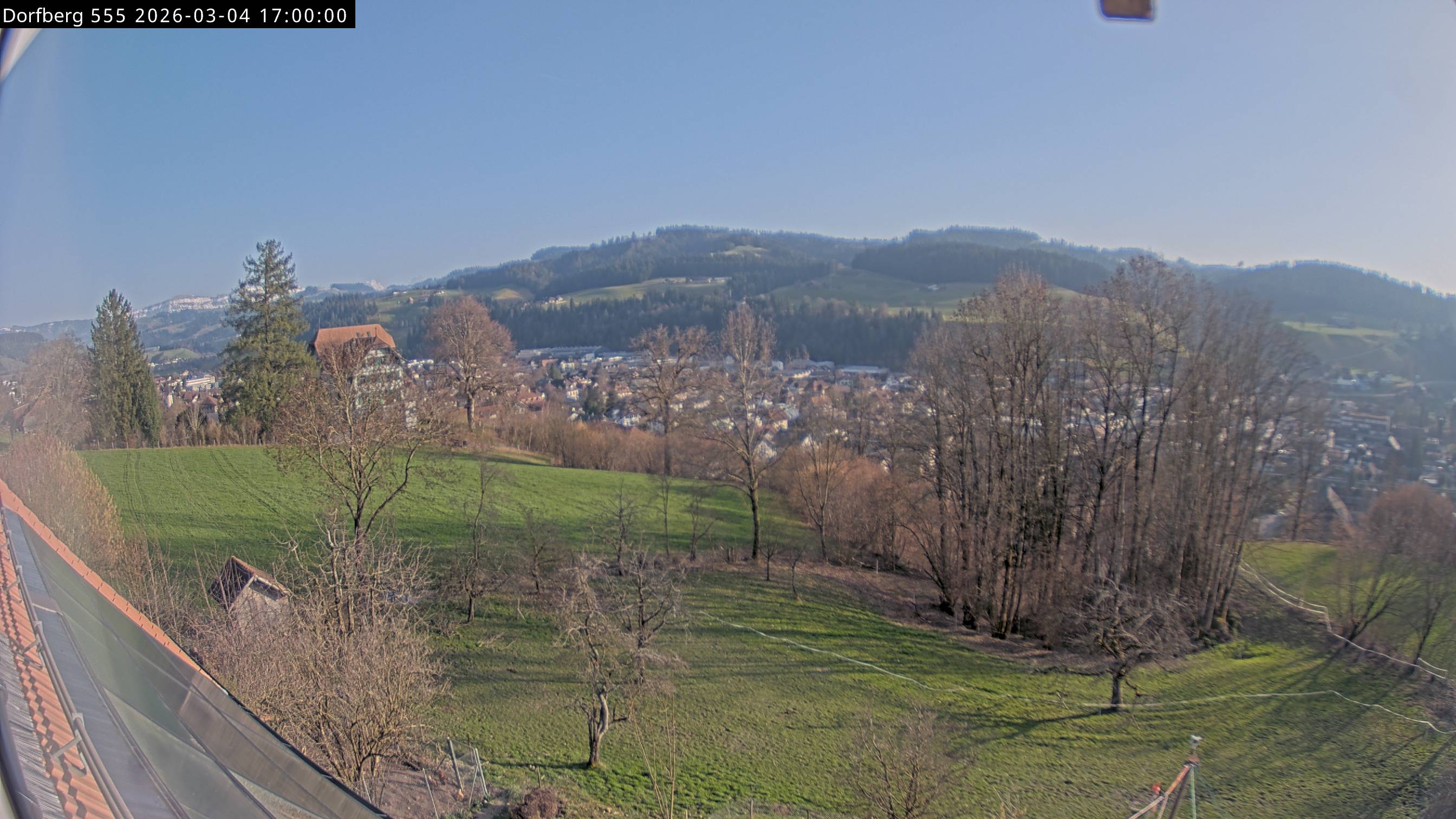 Webcam-Bild: Aussicht vom Dorfberg in Langnau 20260304-170000