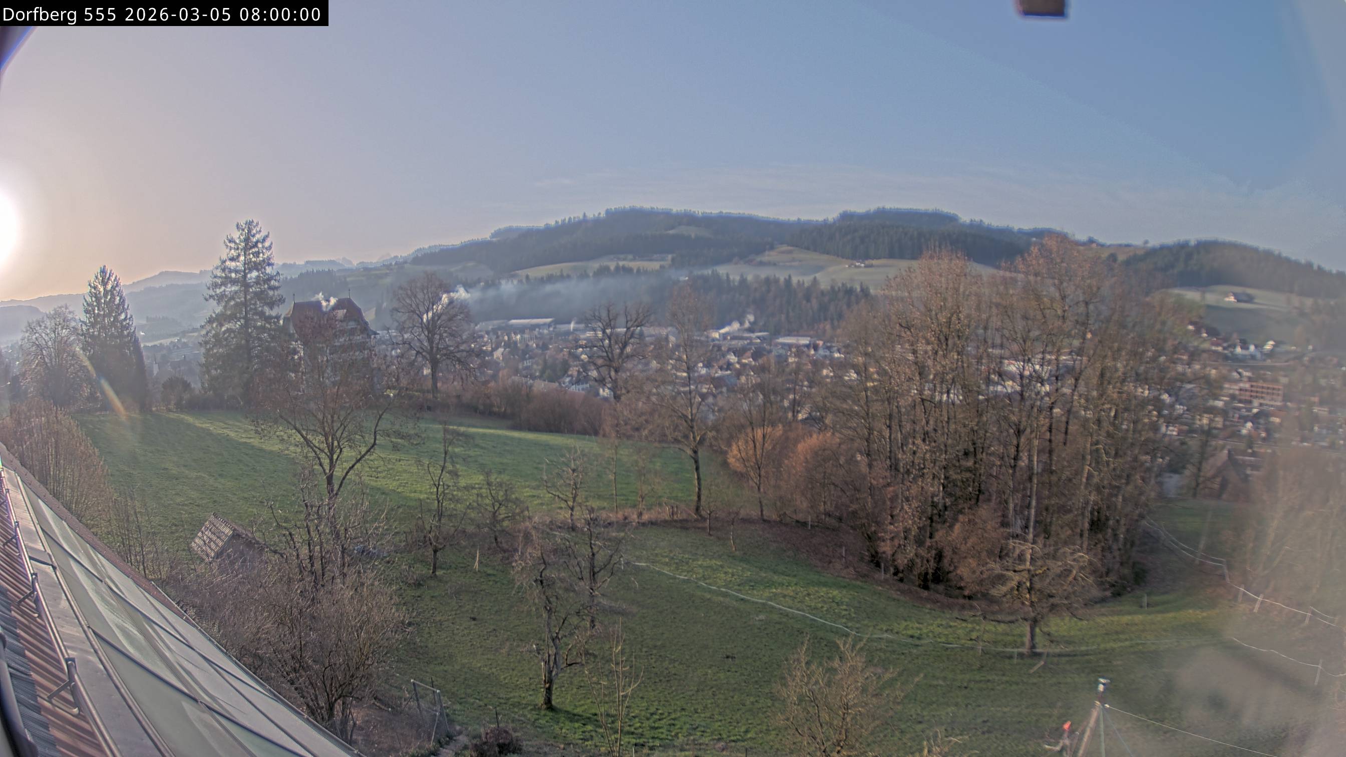 Webcam-Bild: Aussicht vom Dorfberg in Langnau 20260305-080000