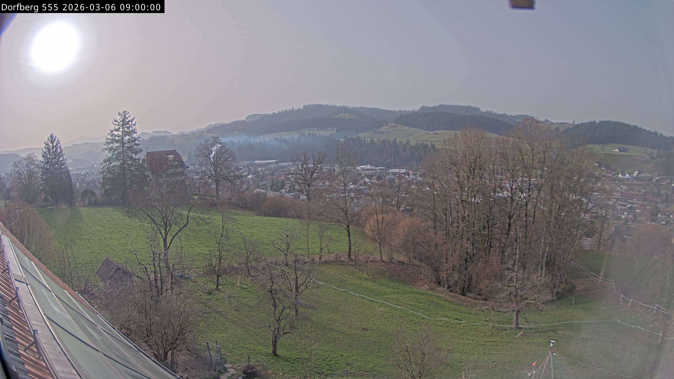 Webcam-Bild: Aussicht vom Dorfberg in Langnau 20260306-090000