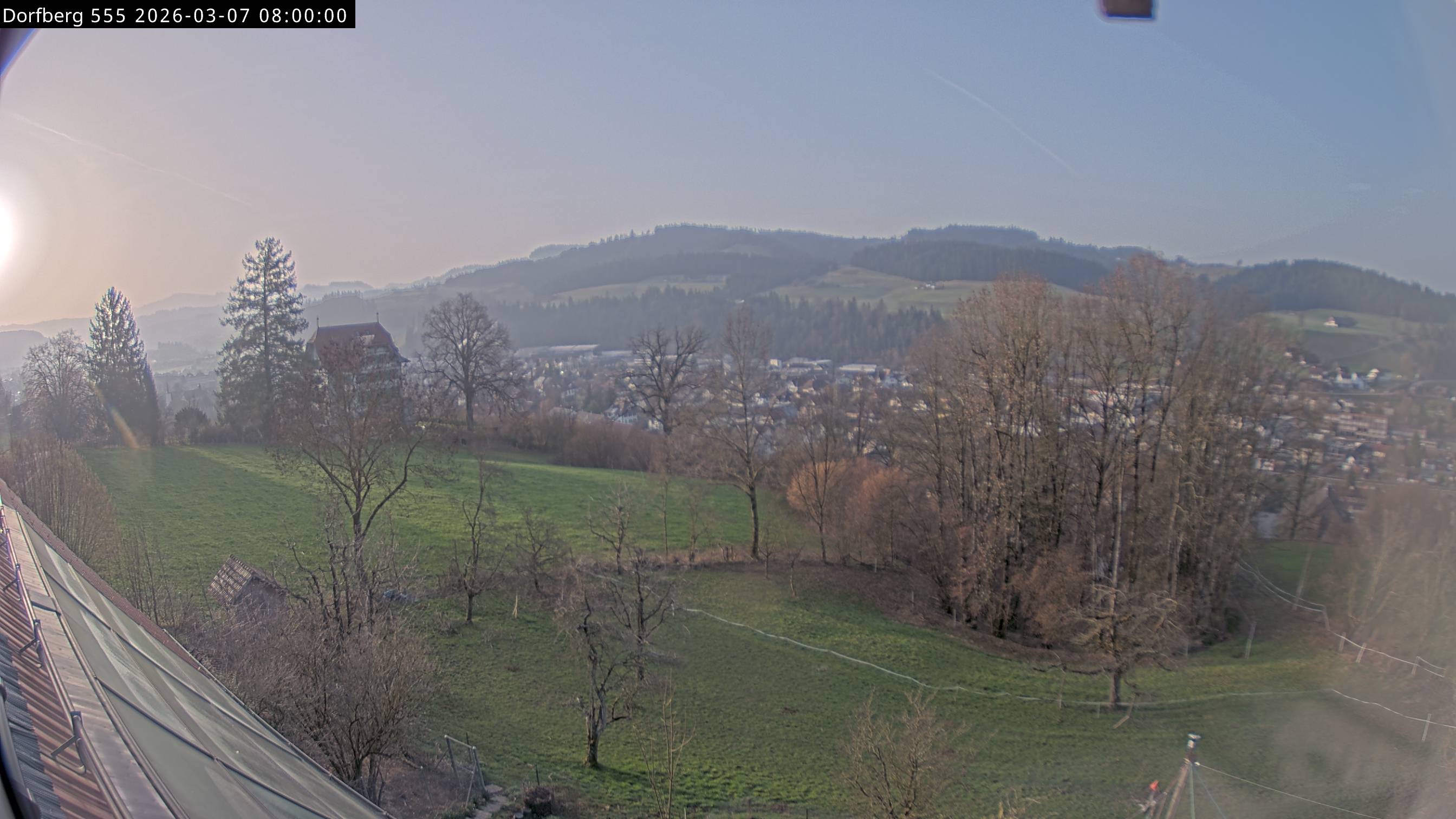 Webcam-Bild: Aussicht vom Dorfberg in Langnau 20260307-080000