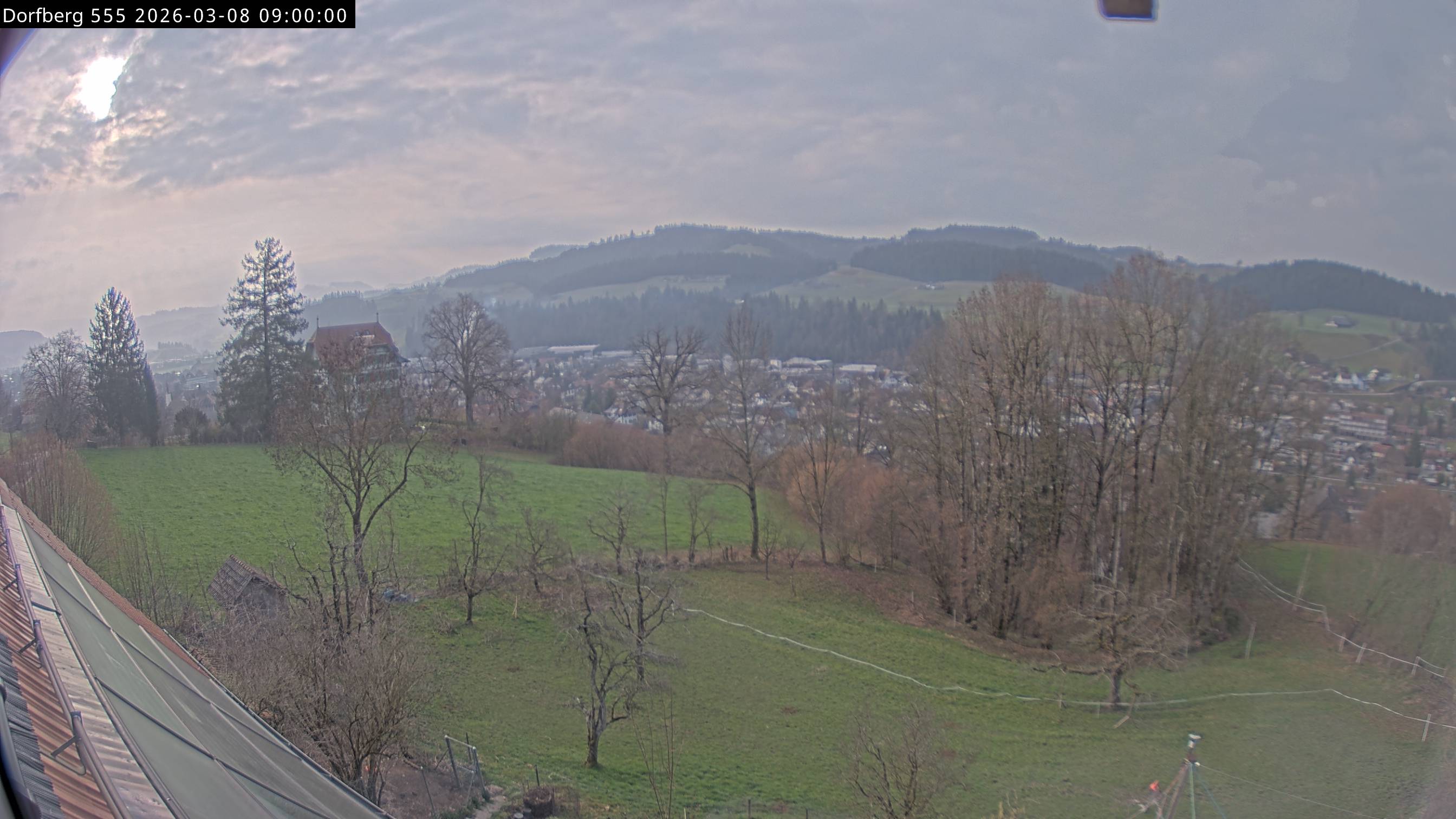 Webcam-Bild: Aussicht vom Dorfberg in Langnau 20260308-090000
