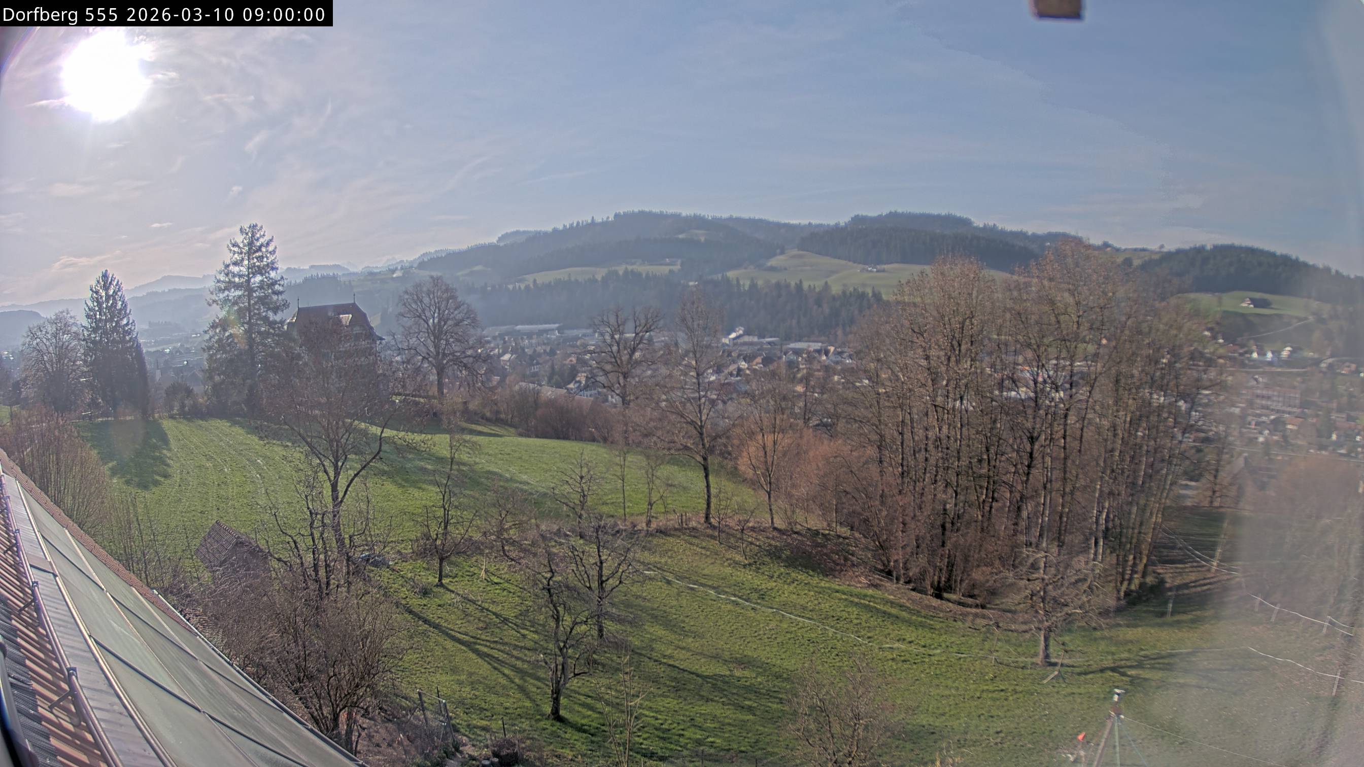 Webcam-Bild: Aussicht vom Dorfberg in Langnau 20260310-090000