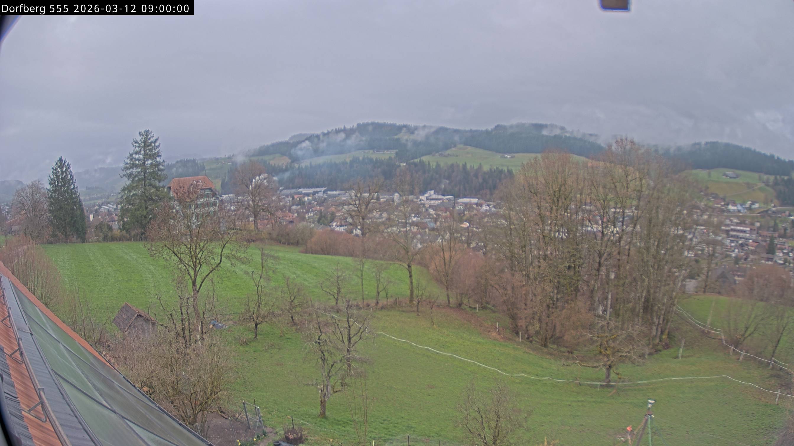Webcam-Bild: Aussicht vom Dorfberg in Langnau 20260312-090000
