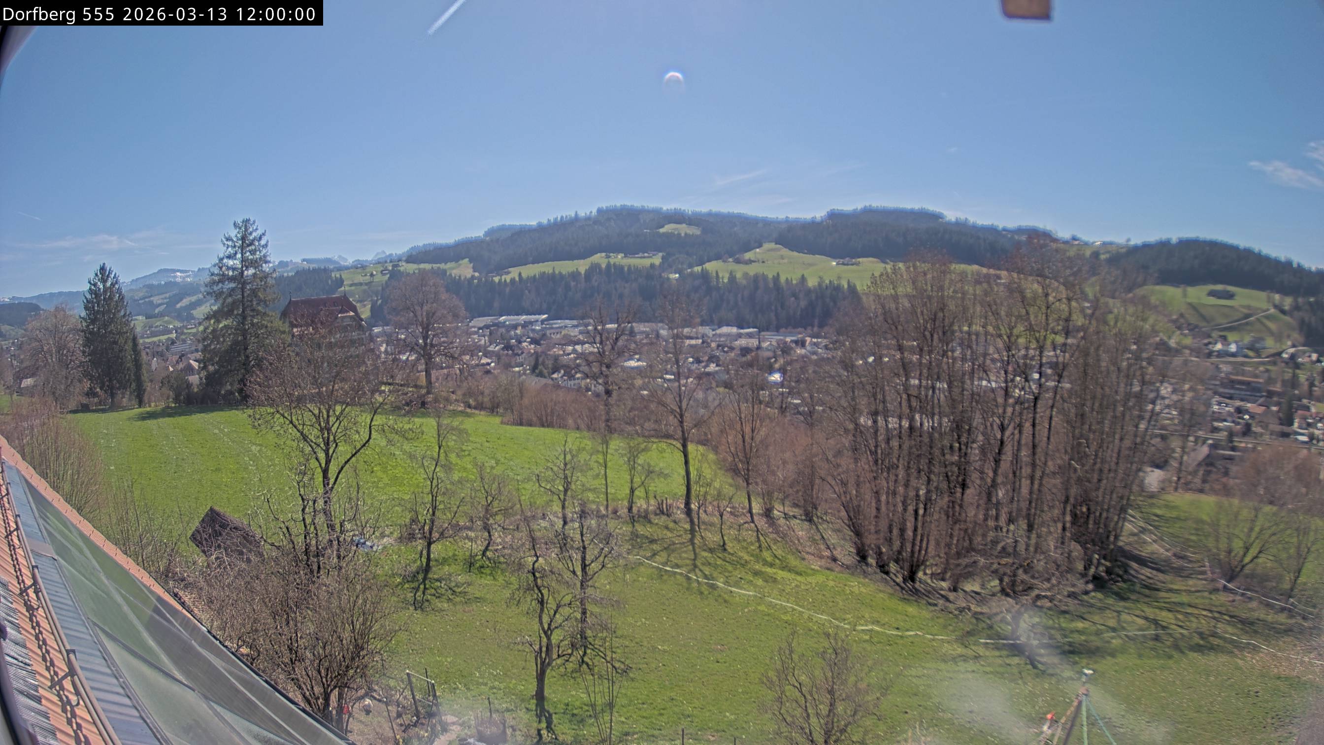 Webcam-Bild: Aussicht vom Dorfberg in Langnau 20260313-120000