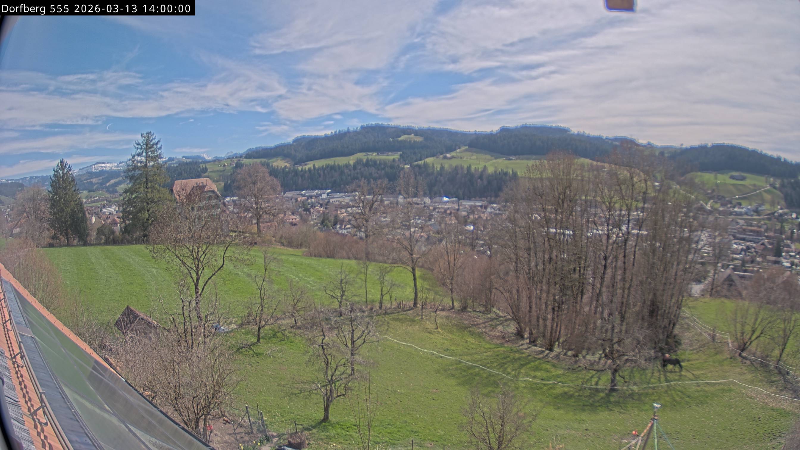 Webcam-Bild: Aussicht vom Dorfberg in Langnau 20260313-140000