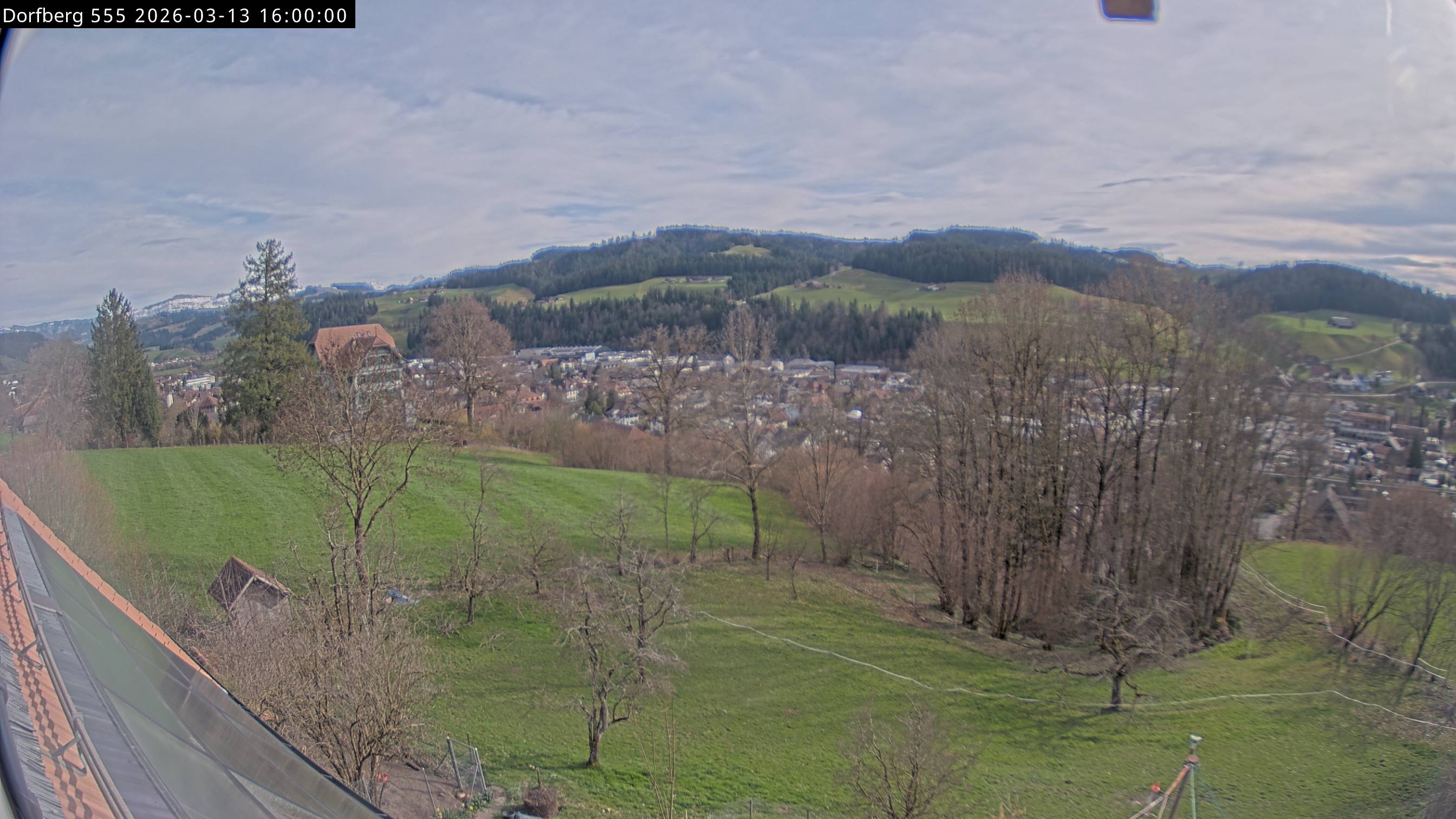 Webcam-Bild: Aussicht vom Dorfberg in Langnau 20260313-160000