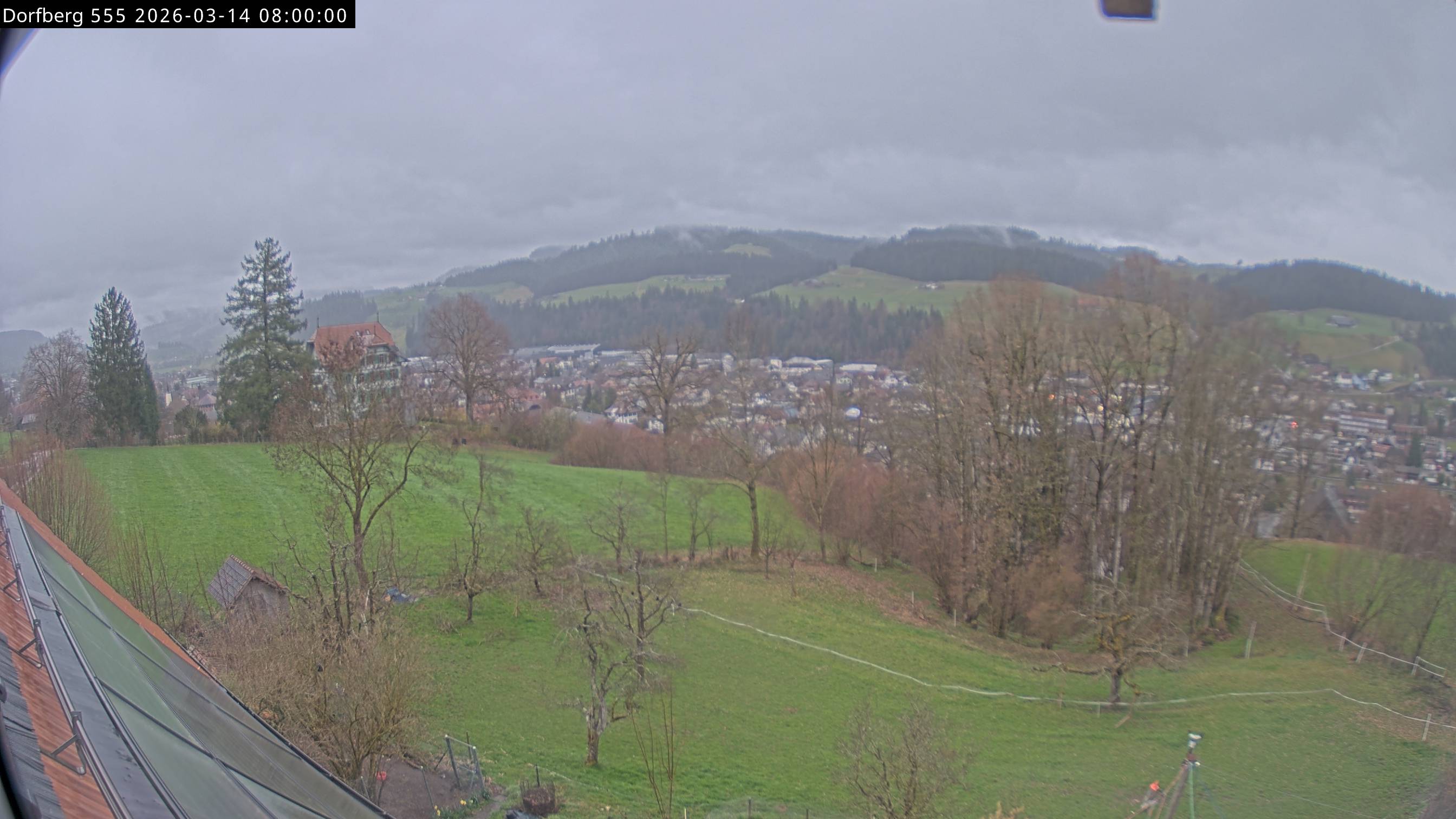 Webcam-Bild: Aussicht vom Dorfberg in Langnau 20260314-080000
