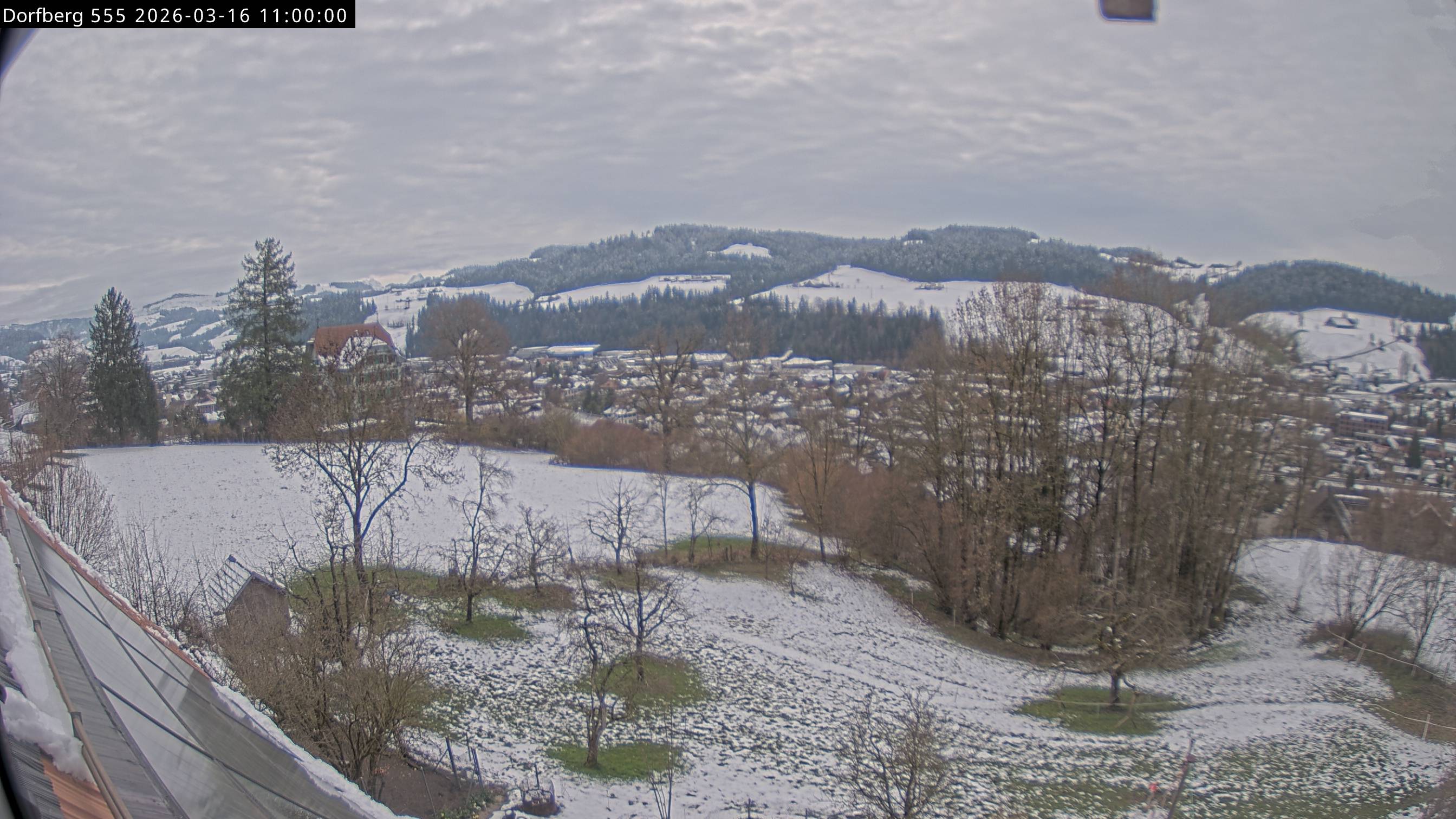Webcam-Bild: Aussicht vom Dorfberg in Langnau 20260316-110000