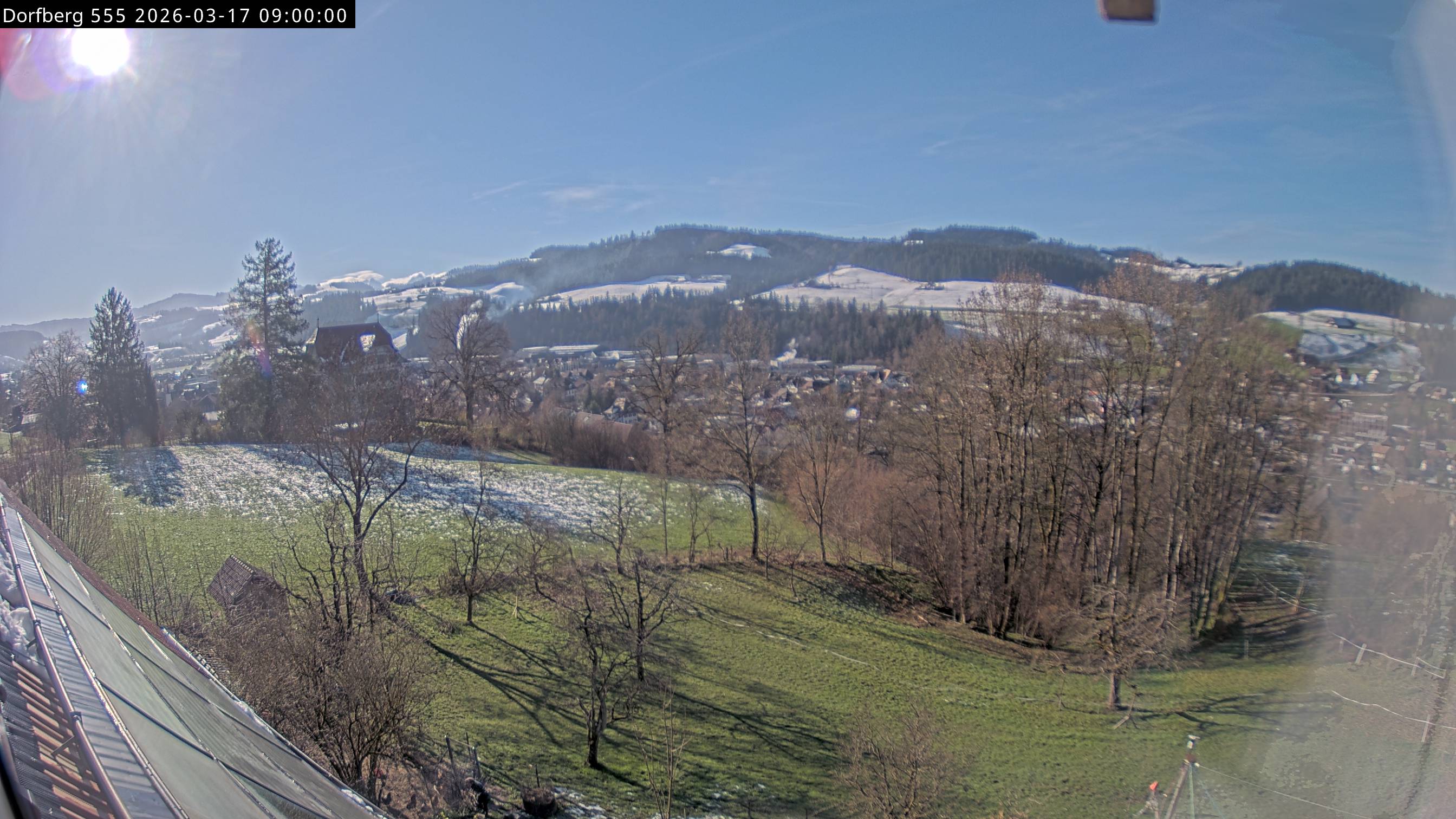 Webcam-Bild: Aussicht vom Dorfberg in Langnau 20260317-090000