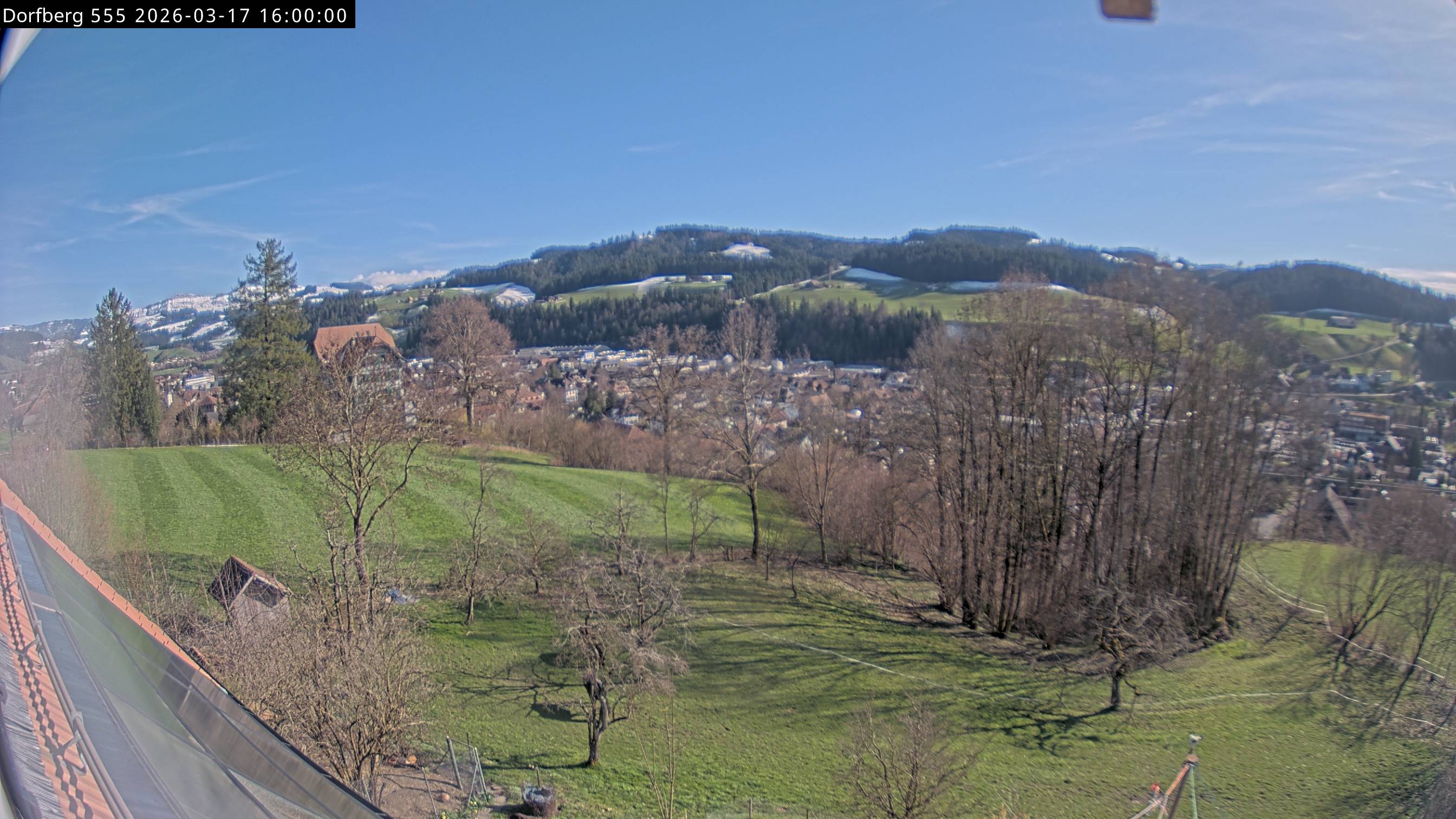 Webcam-Bild: Aussicht vom Dorfberg in Langnau 20260317-160000
