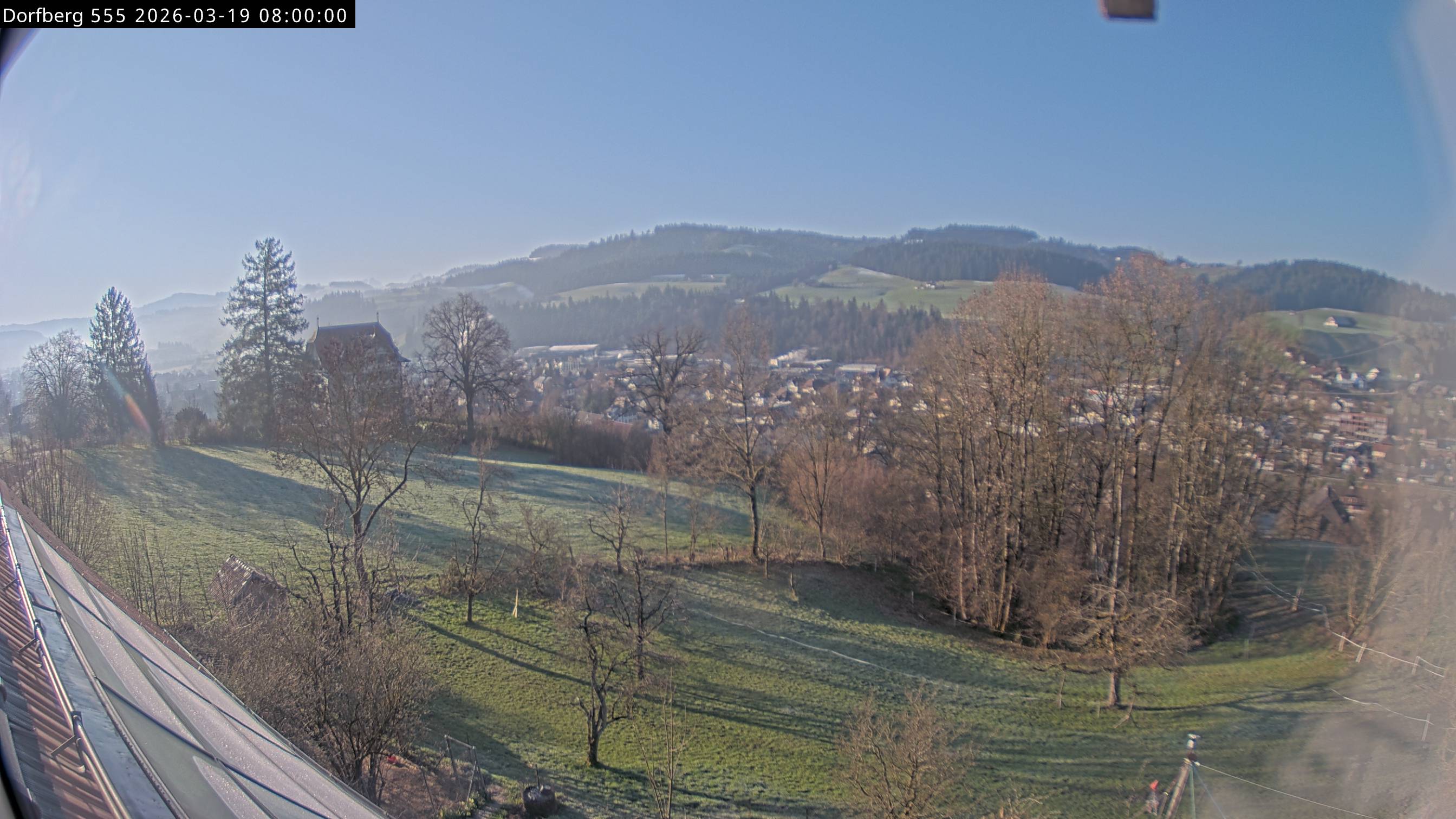 Webcam-Bild: Aussicht vom Dorfberg in Langnau 20260319-080000