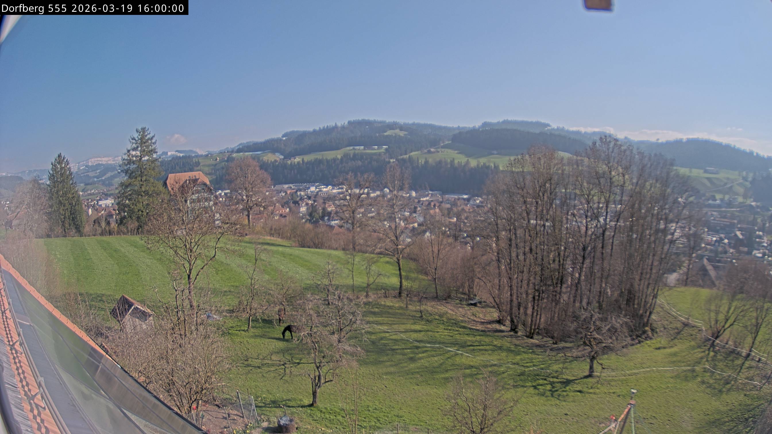 Webcam-Bild: Aussicht vom Dorfberg in Langnau 20260319-160000