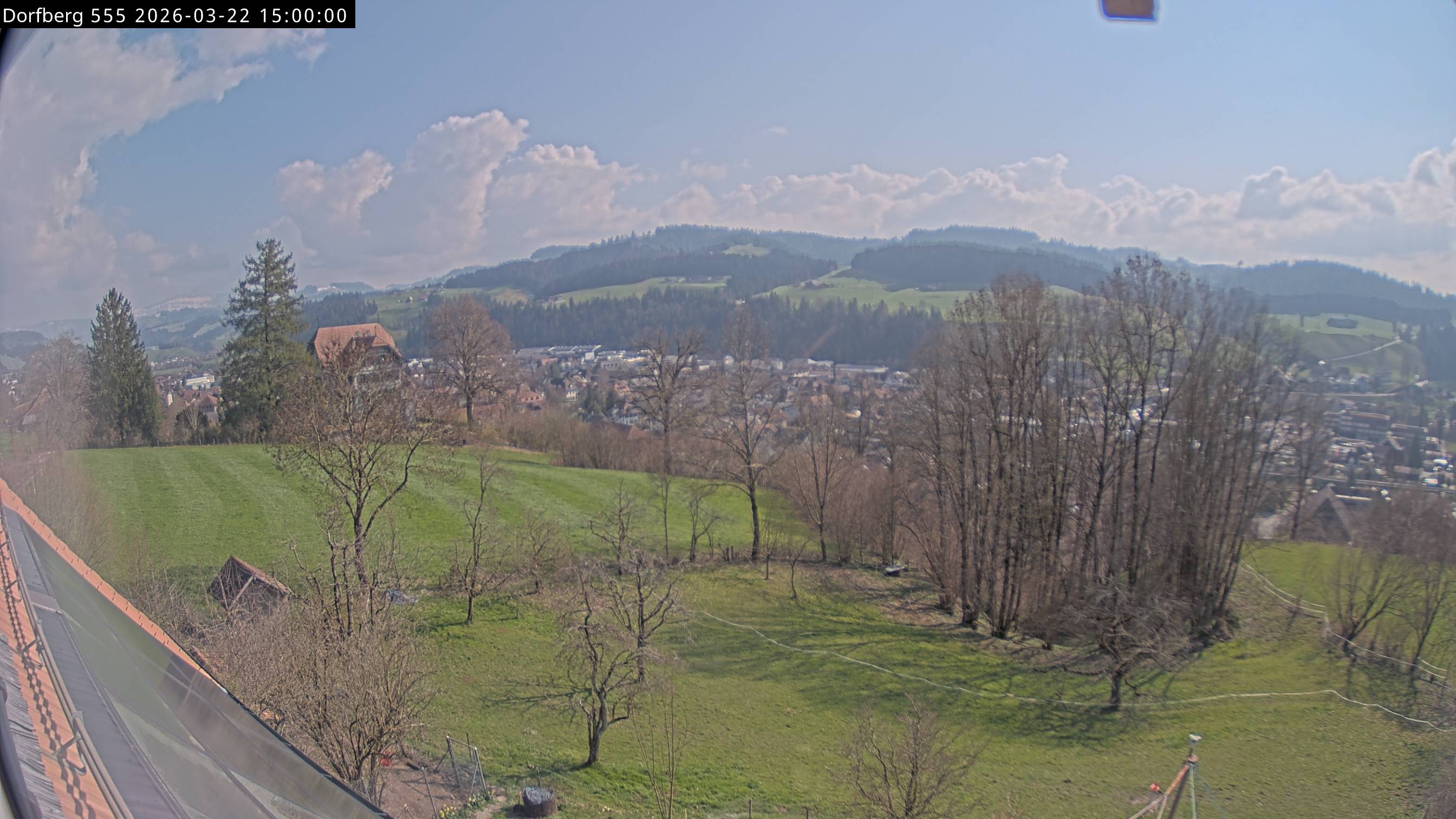 Webcam-Bild: Aussicht vom Dorfberg in Langnau 20260322-150000