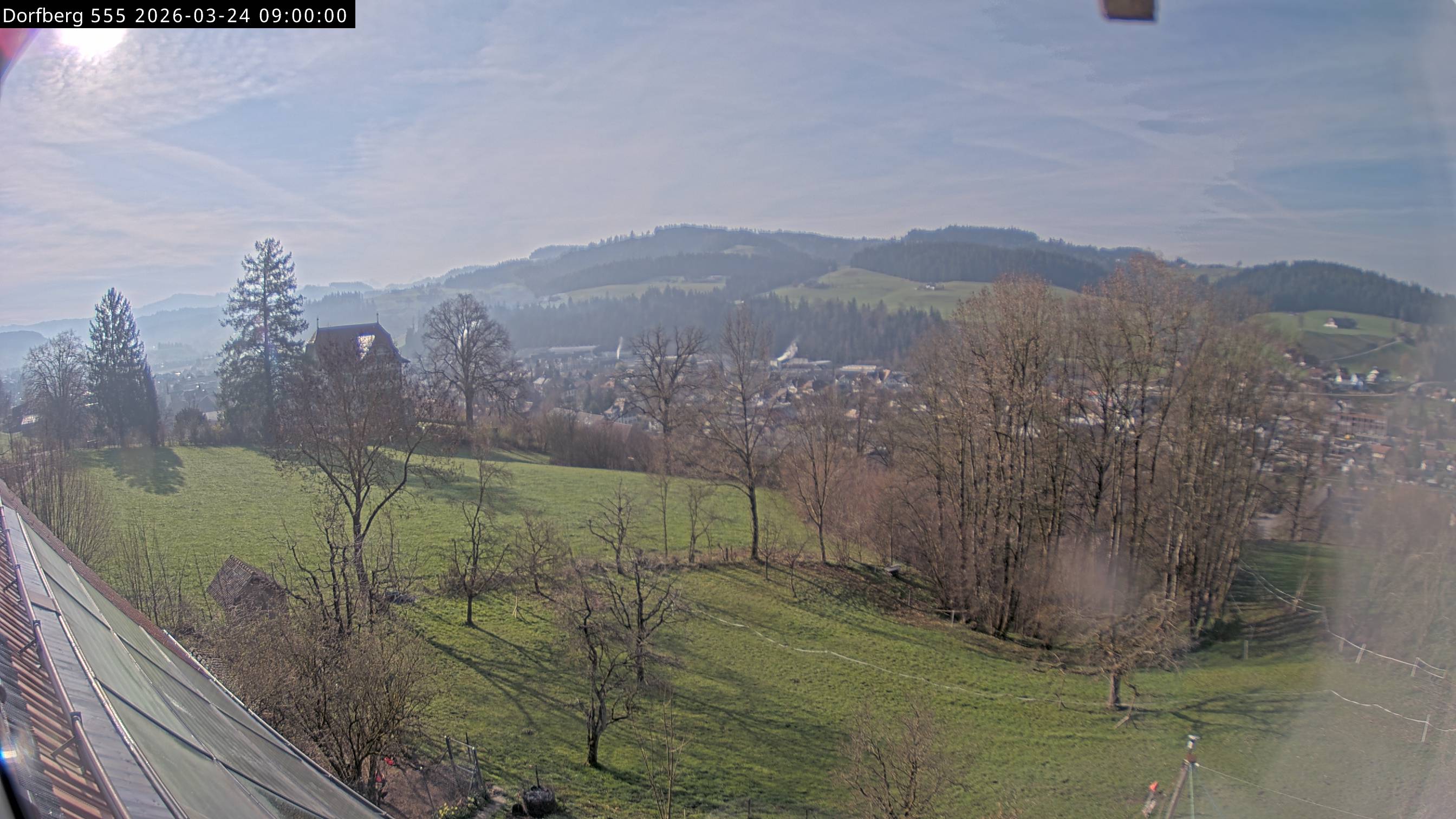 Webcam-Bild: Aussicht vom Dorfberg in Langnau 20260324-090000