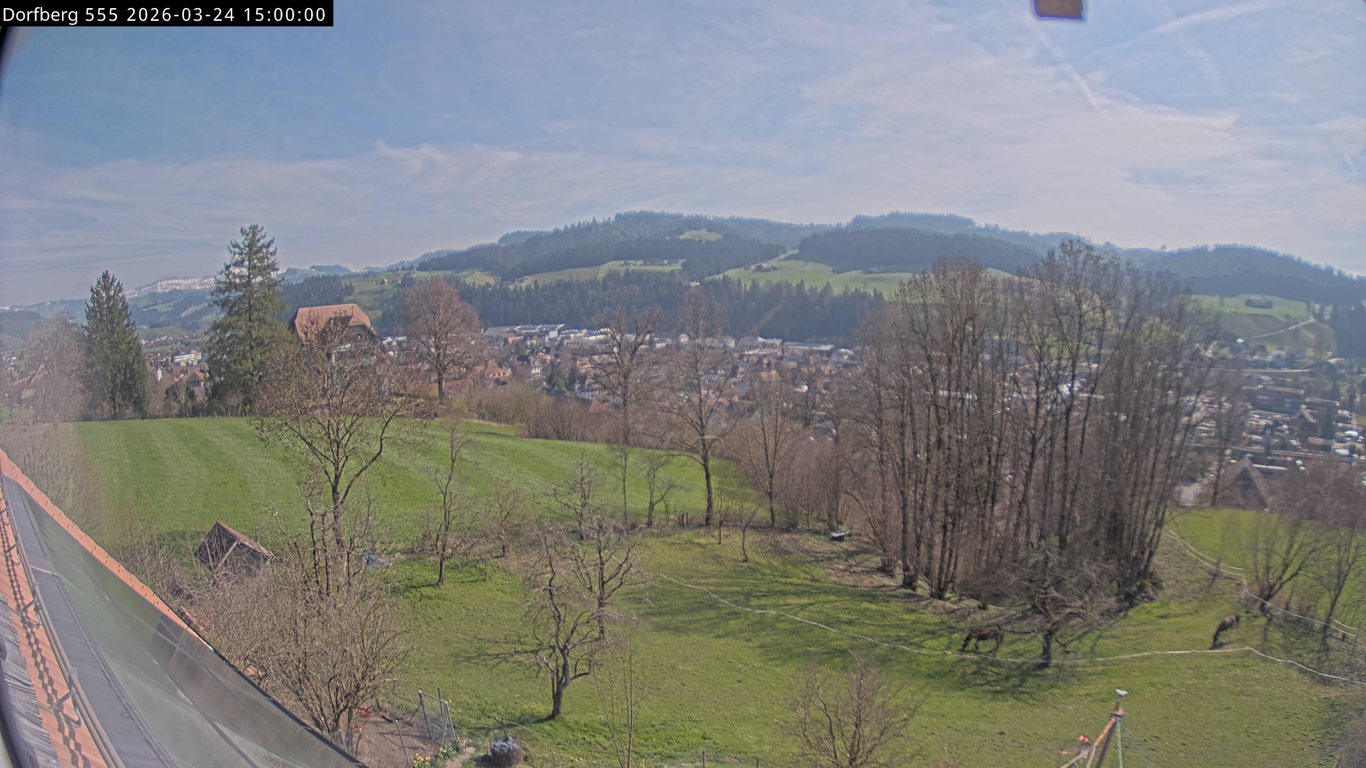 Webcam-Bild: Aussicht vom Dorfberg in Langnau 20260324-150000
