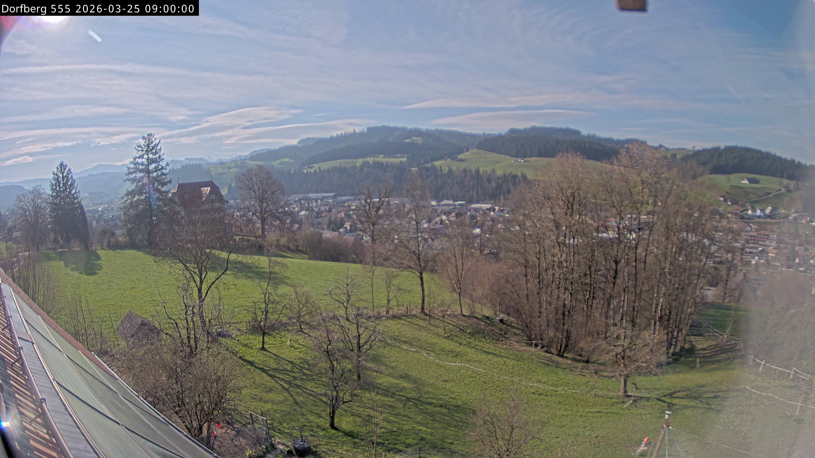Webcam-Bild: Aussicht vom Dorfberg in Langnau 20260325-090000