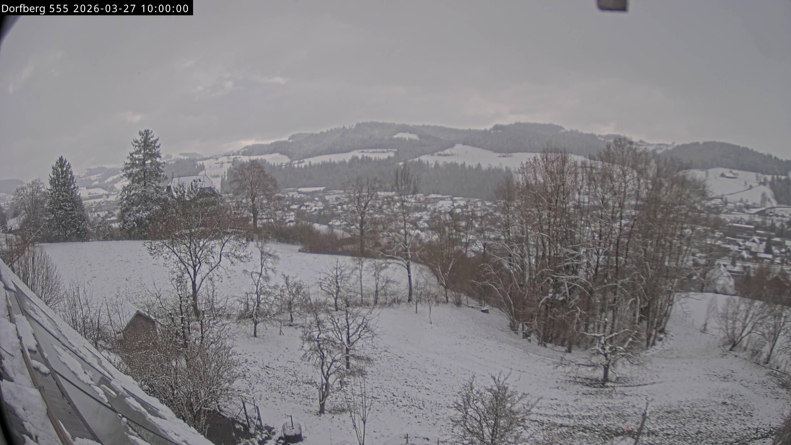 Webcam-Bild: Aussicht vom Dorfberg in Langnau 20260327-100000