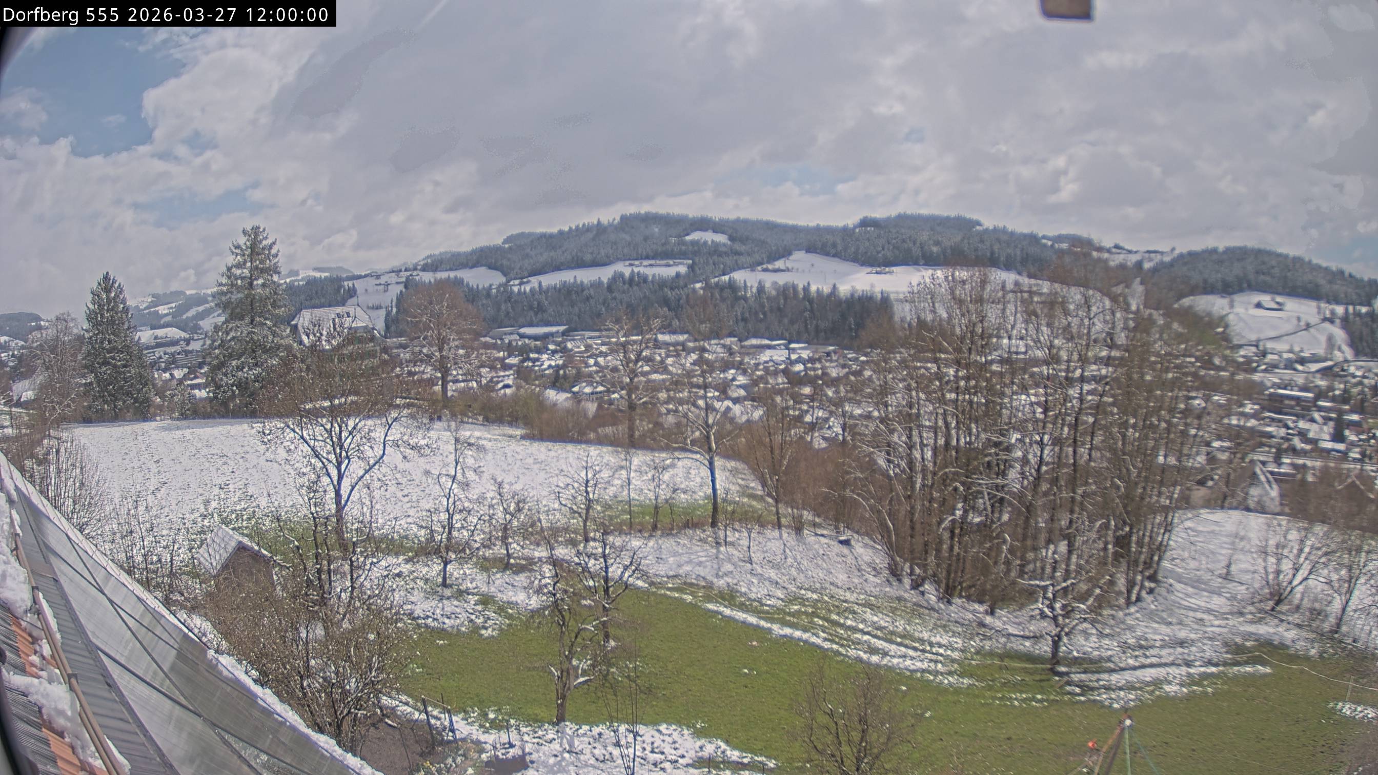 Webcam-Bild: Aussicht vom Dorfberg in Langnau 20260327-120000