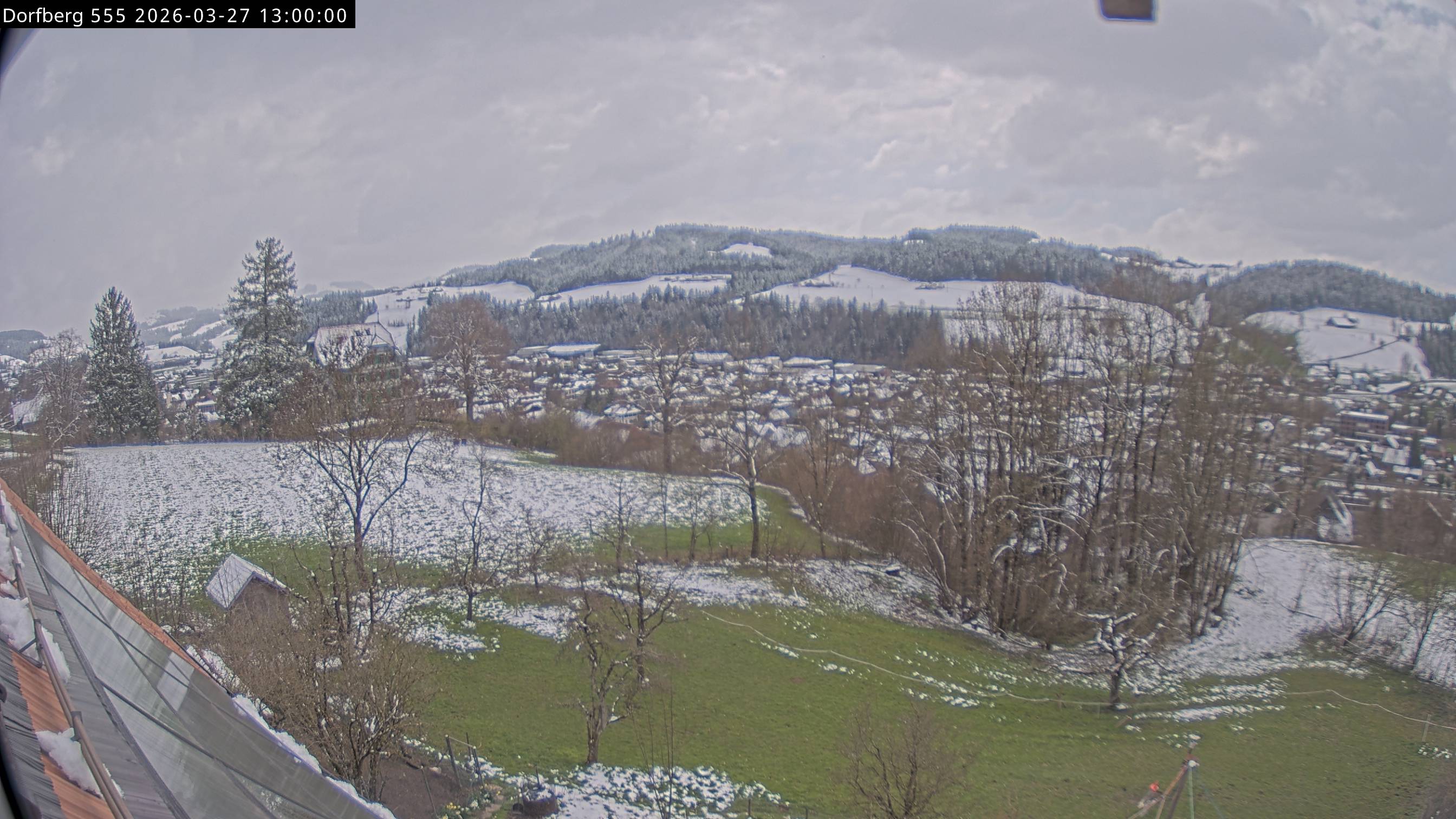Webcam-Bild: Aussicht vom Dorfberg in Langnau 20260327-130000