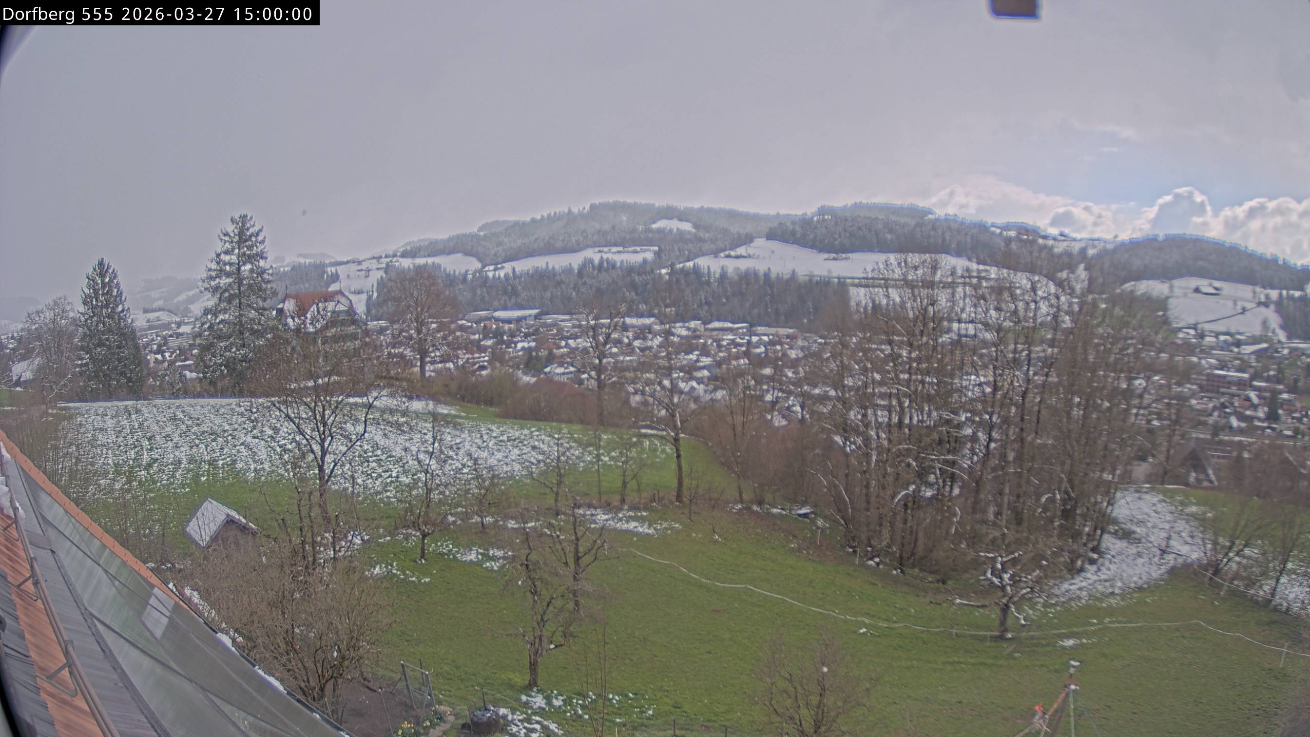 Webcam-Bild: Aussicht vom Dorfberg in Langnau 20260327-150000