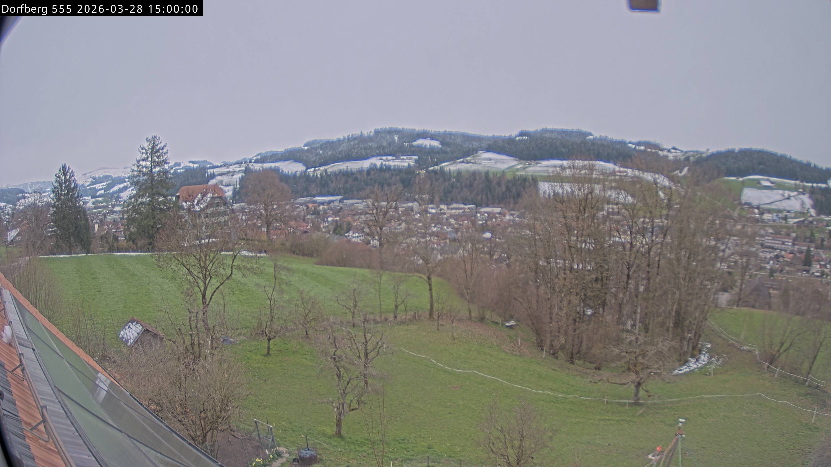 Webcam-Bild: Aussicht vom Dorfberg in Langnau 20260328-150000