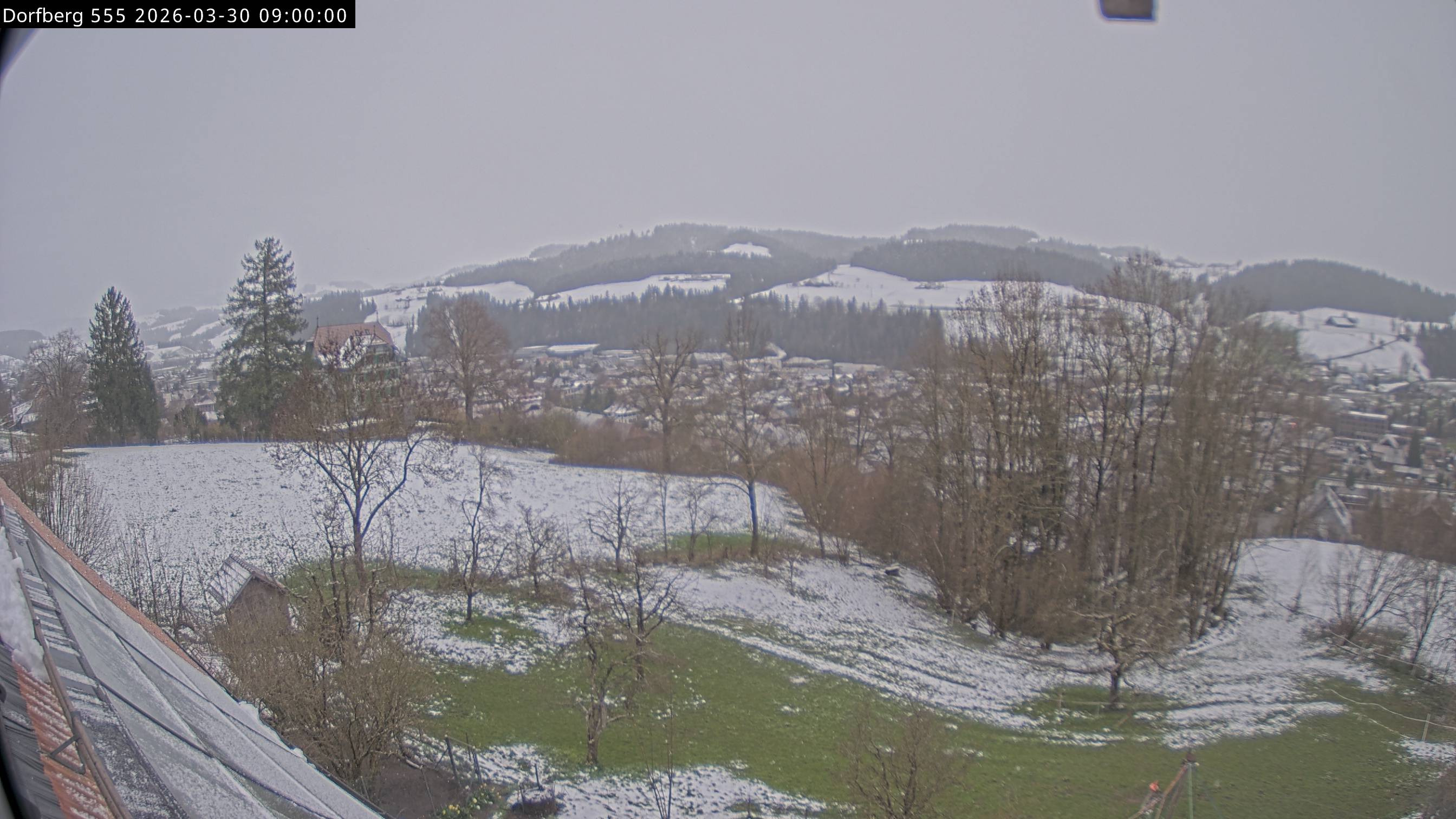 Webcam-Bild: Aussicht vom Dorfberg in Langnau 20260330-090000