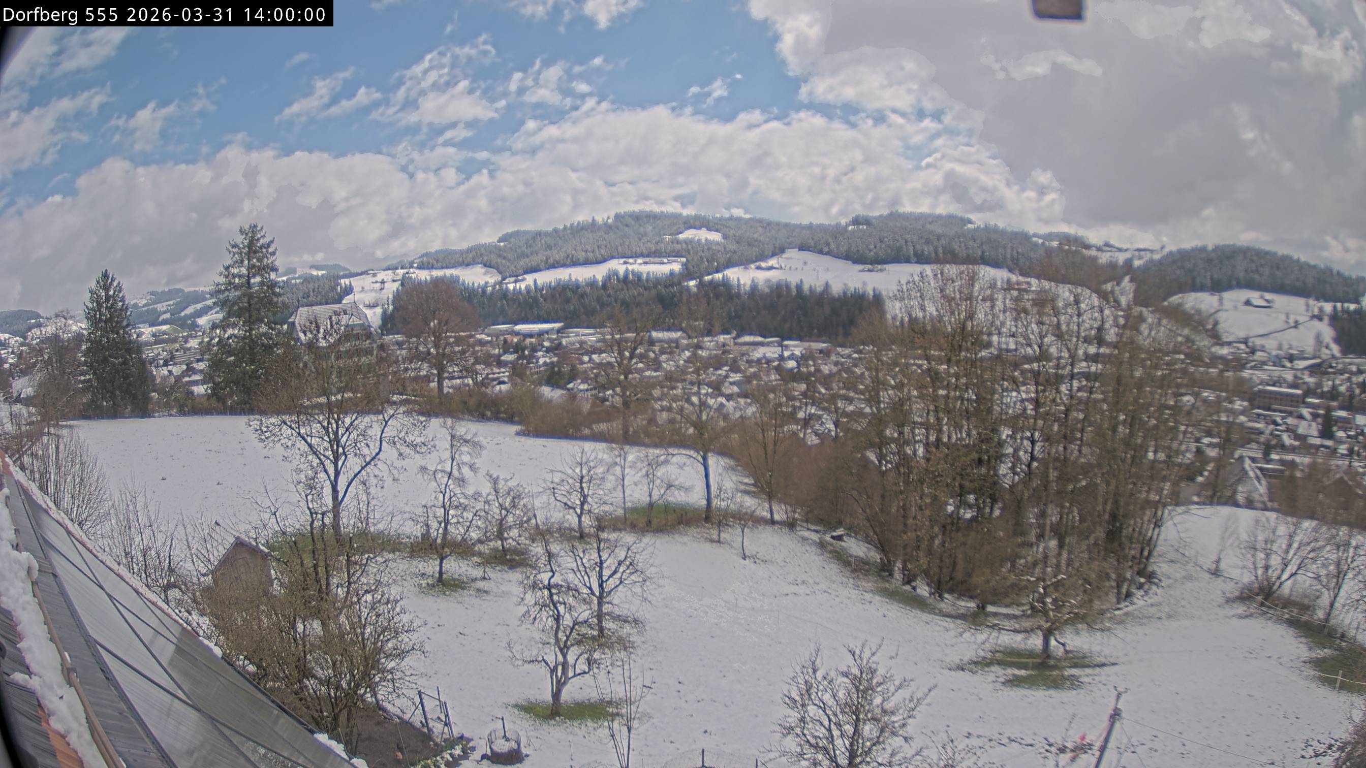 Webcam-Bild: Aussicht vom Dorfberg in Langnau 20260331-140000