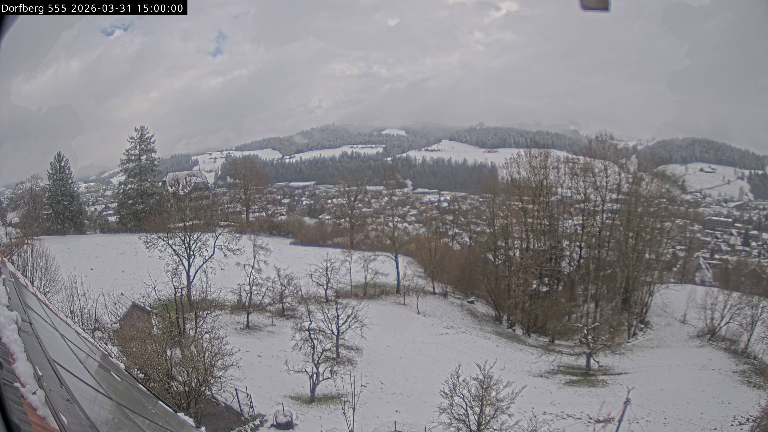 Webcam-Bild: Aussicht vom Dorfberg in Langnau 20260331-150000