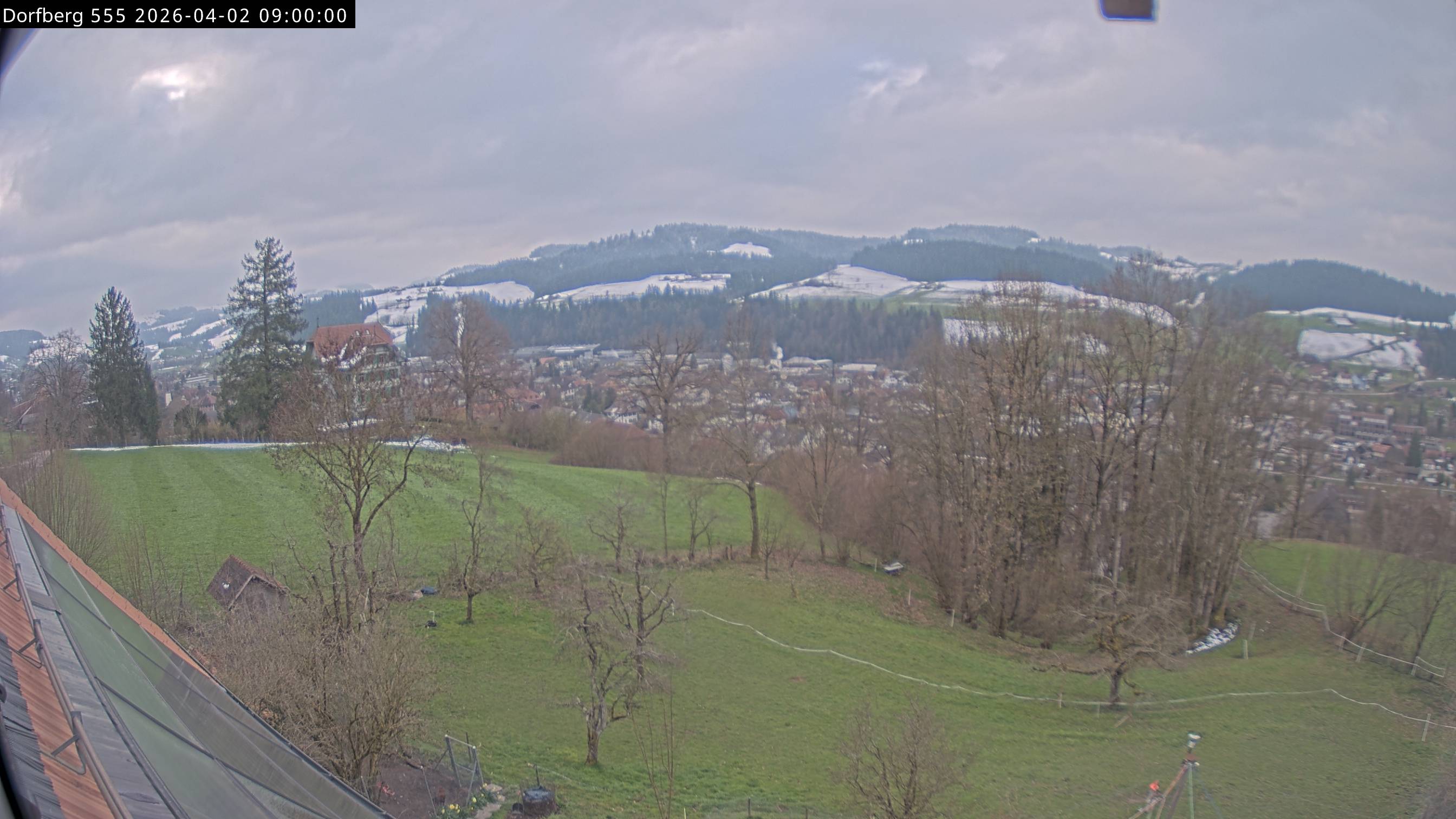 Webcam-Bild: Aussicht vom Dorfberg in Langnau 20260402-090000